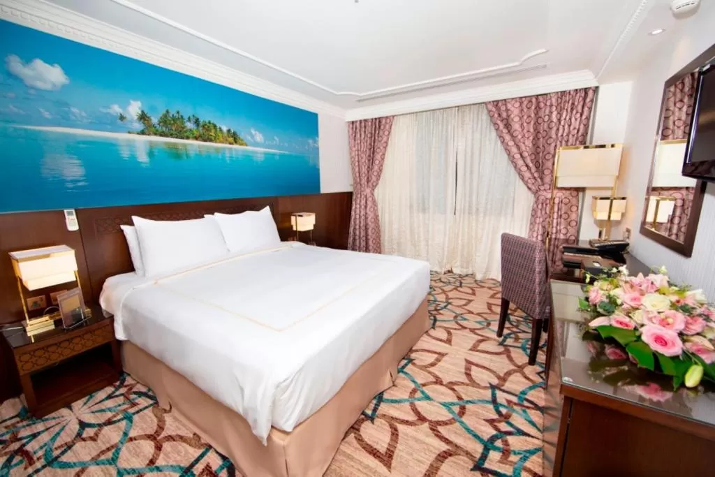 Double Room in Dallah Taibah Hotel