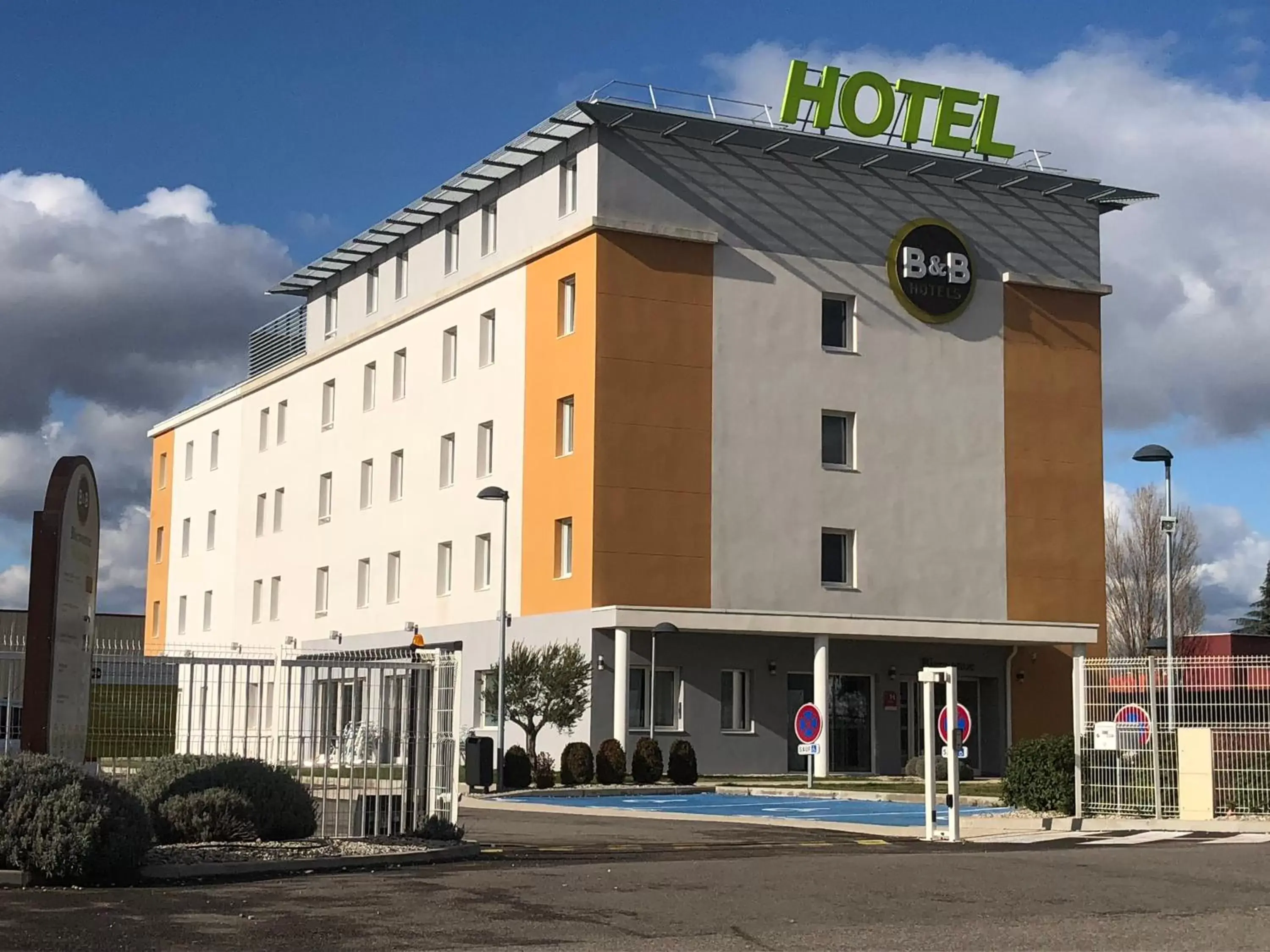 B&B HOTEL Lyon Eurexpo Chassieu B&B HOTEL Lyon Eurexpo Chassieu