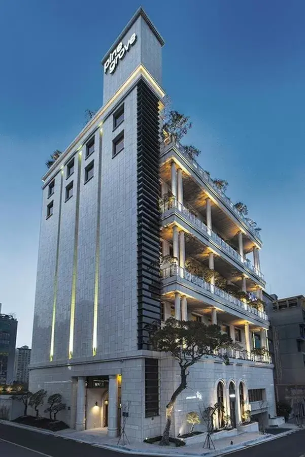 Pinegrove Hotel Pinegrove Hotel