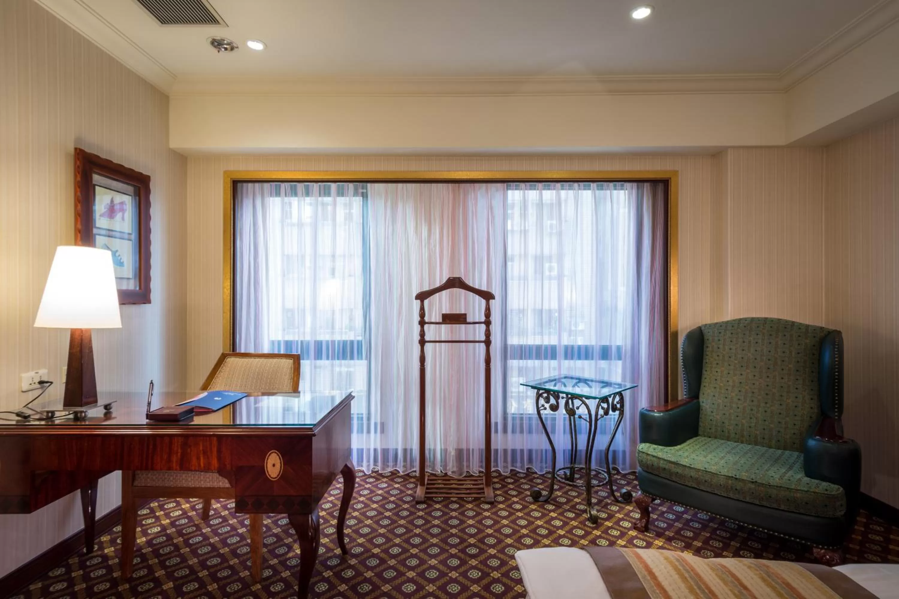 Deluxe Double Room in Waikoloa Hotel