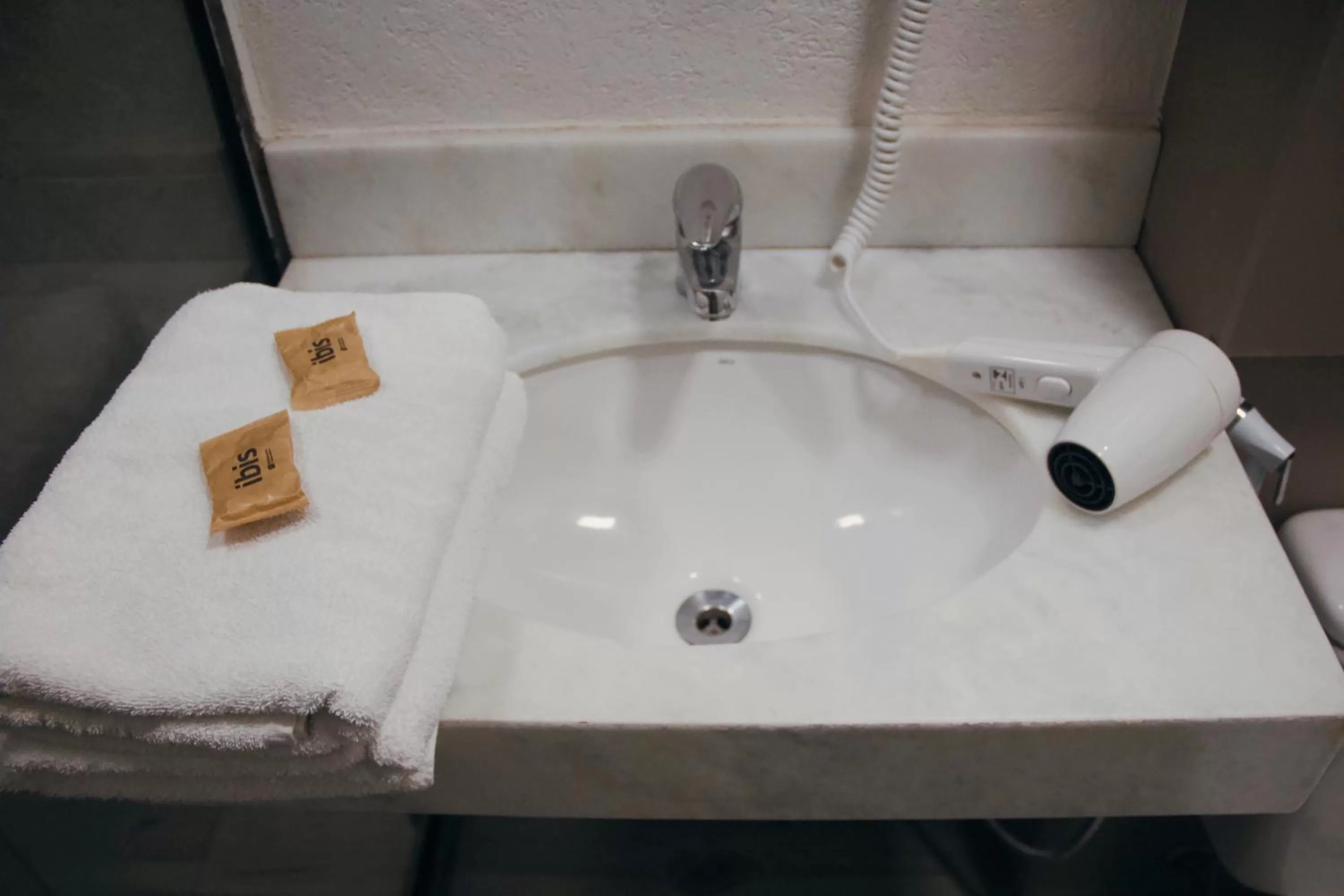 Double Room - single occupancy in Íbis Styles Itaúna