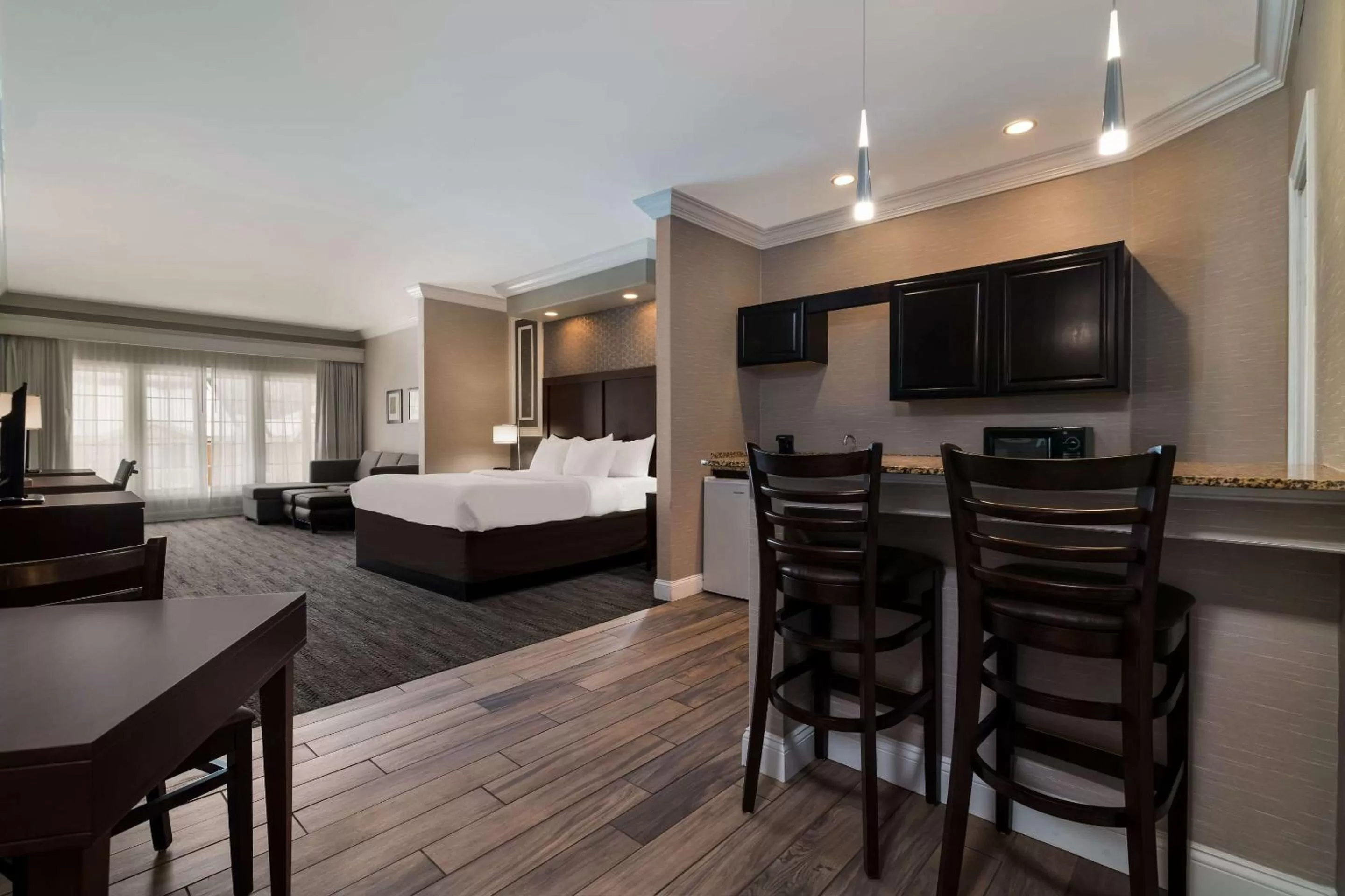 King Room - Non-Smoking in Comfort Inn & Suites Plattsburgh - Morrisonville