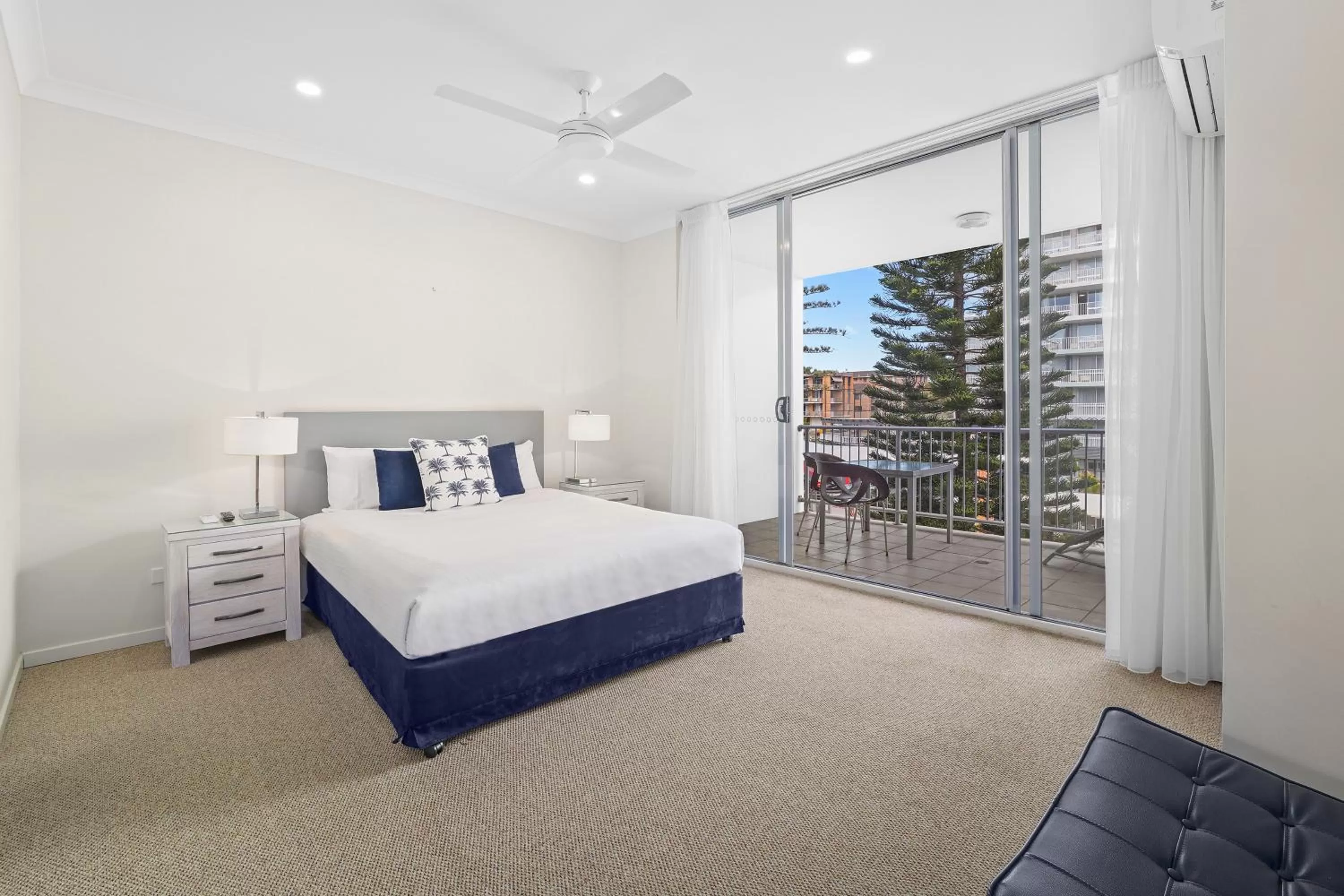 One-Bedroom Apartment with Spa Bath in Macquarie Waters Boutique Apartment Hotel