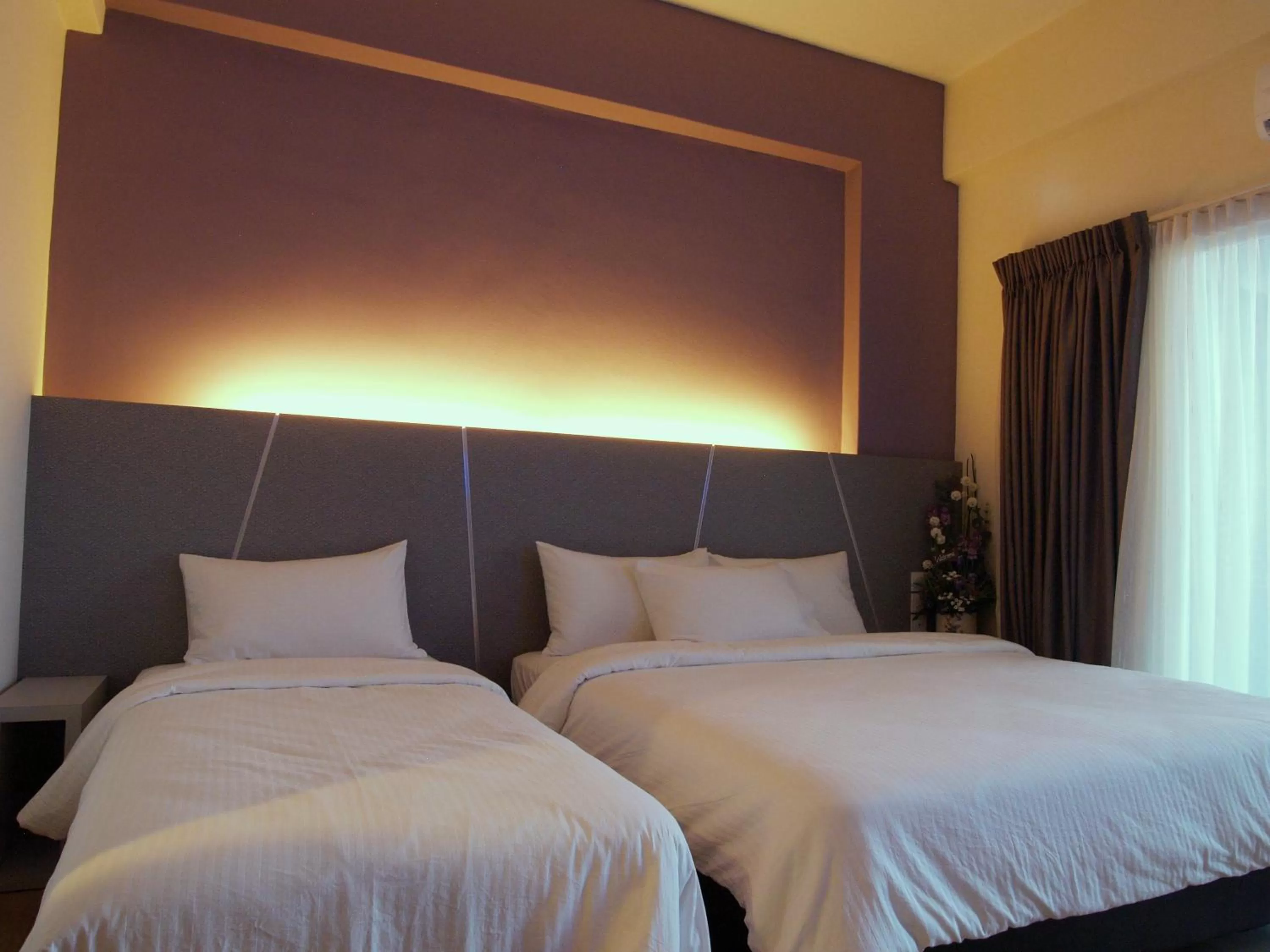 Deluxe Triple Room in Marvelux Hotel