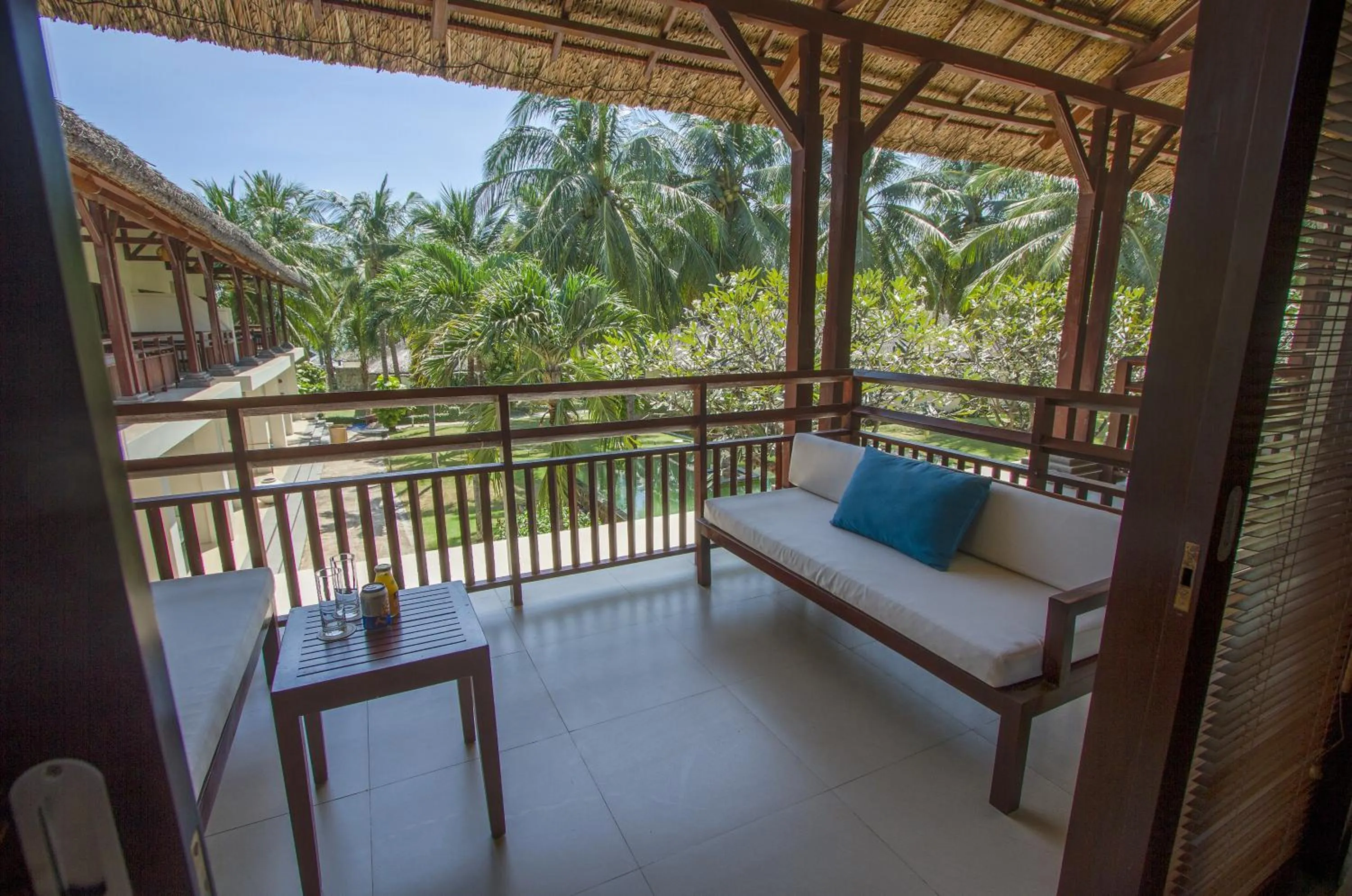 Superior Double or Twin Room with Balcony and Garden View in Blue Ocean Resort