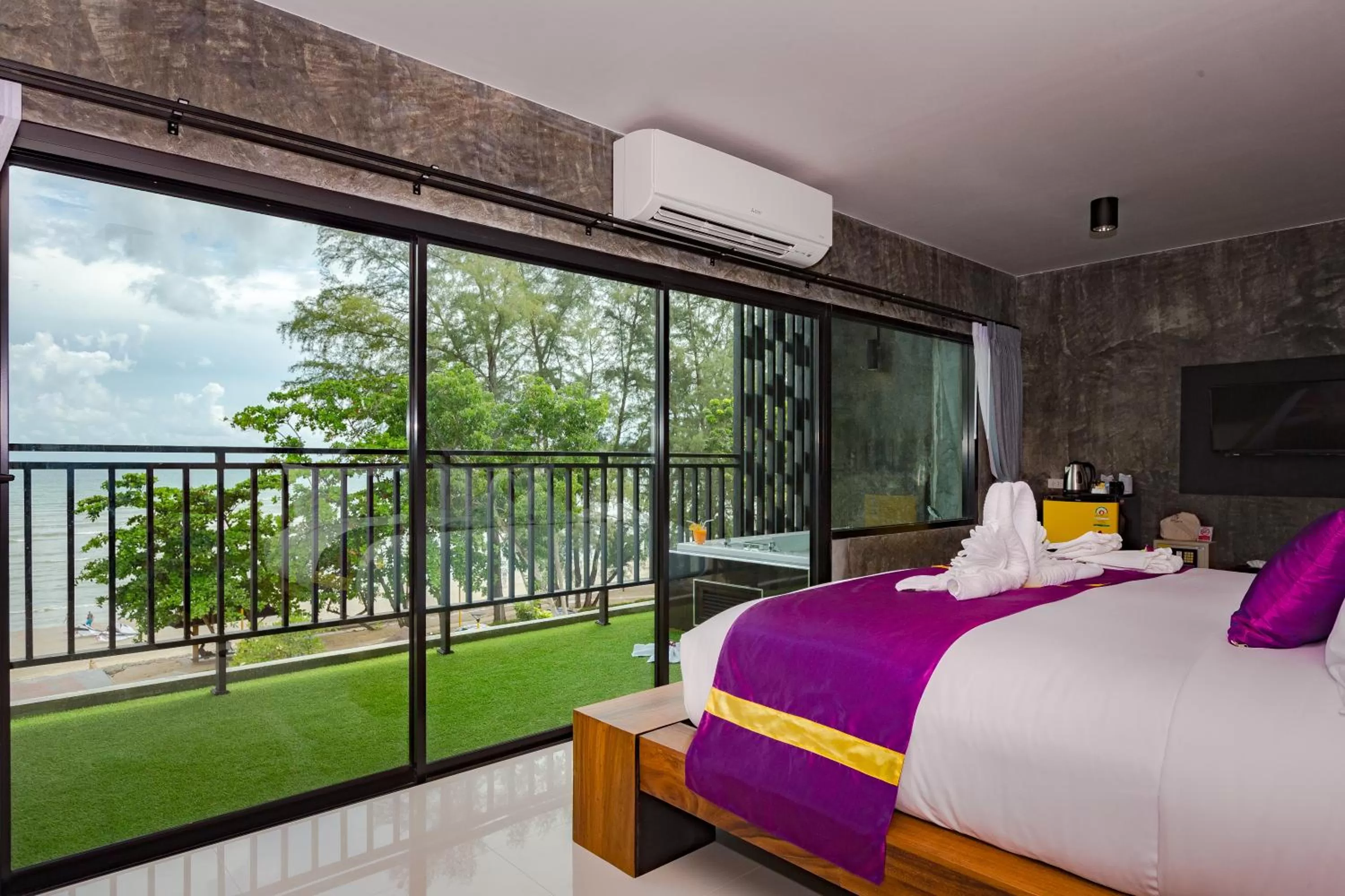 Grand Deluxe Double or Twin Room with Sea View in Maneetel Krabi Beachfront-SHA Plus