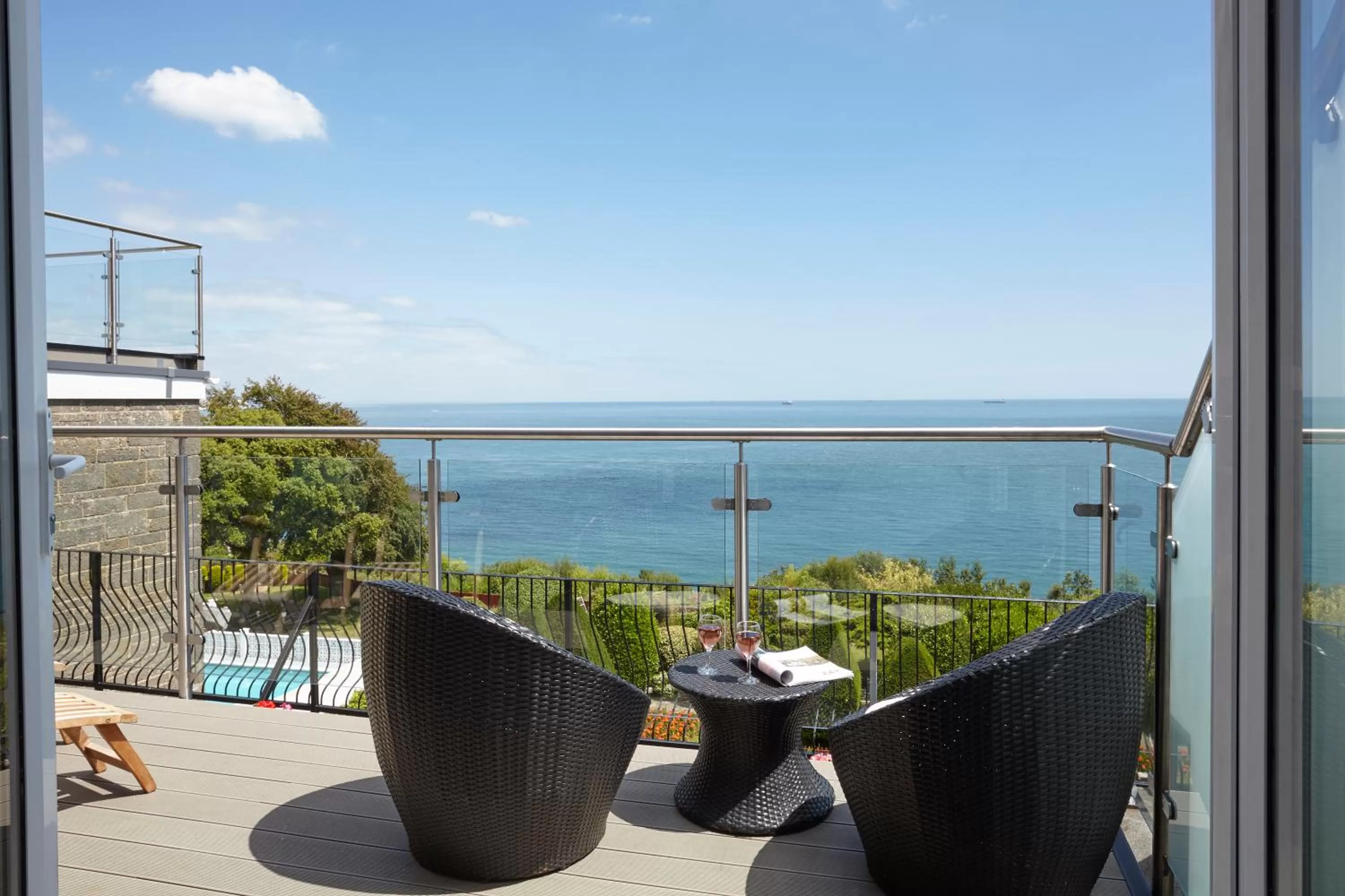 Twin Room with Sea View in Luccombe Hall Hotel