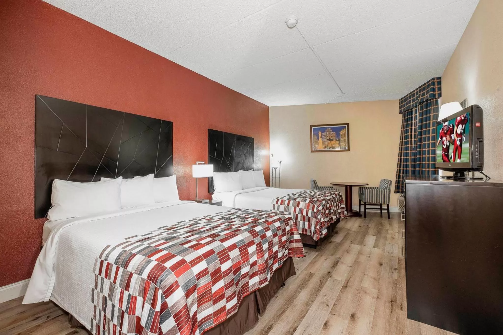 Deluxe Room with Two Queen Beds Non-Smoking in Red Roof Inn & Suites Macon