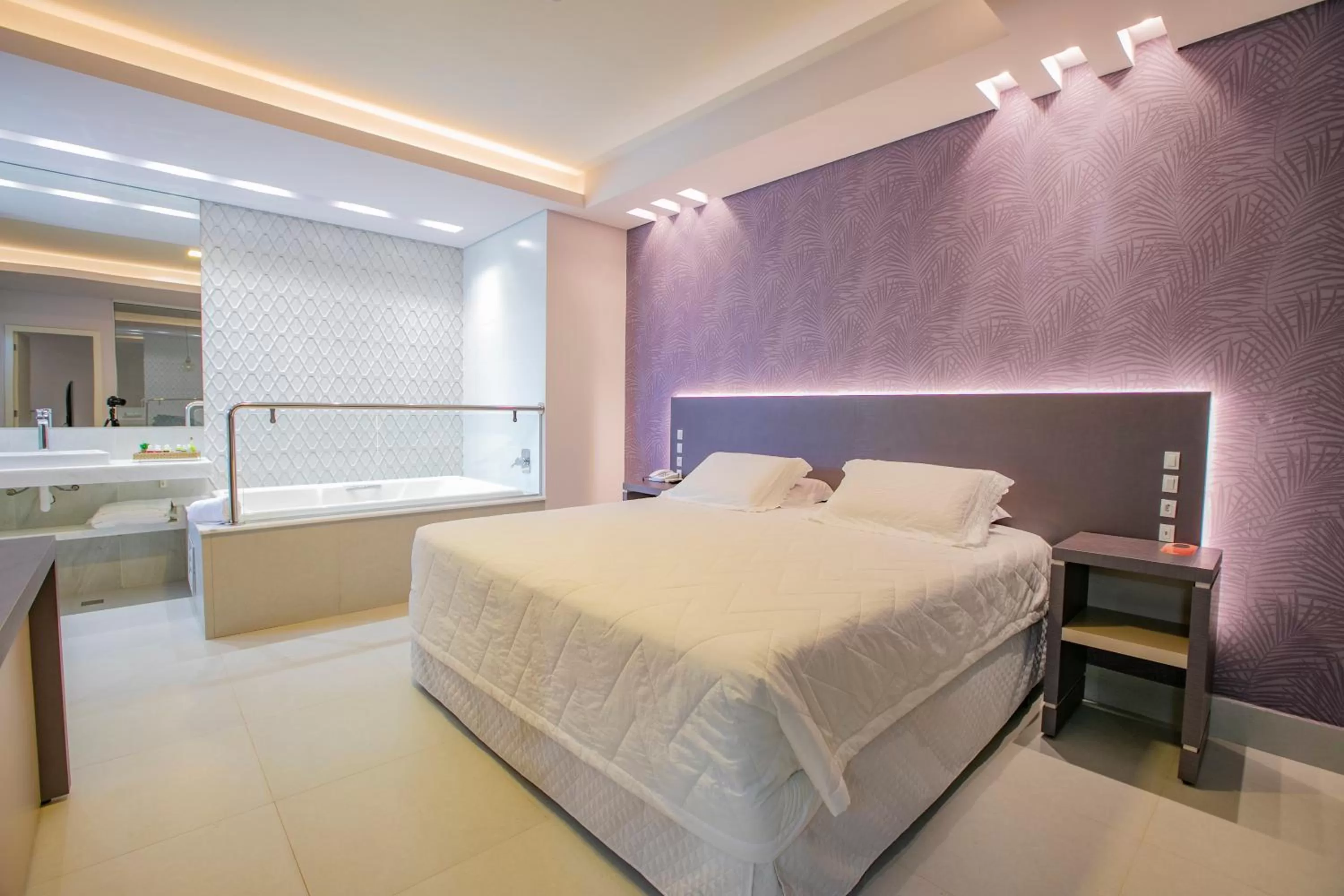 King Suite with Spa Bath in Grand Carimã Resort & Convention Center