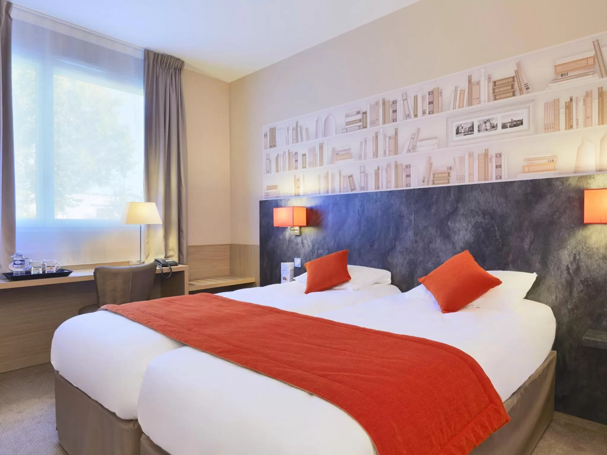 4 Single Beds in Kyriad Angers Ouest Beaucouzé