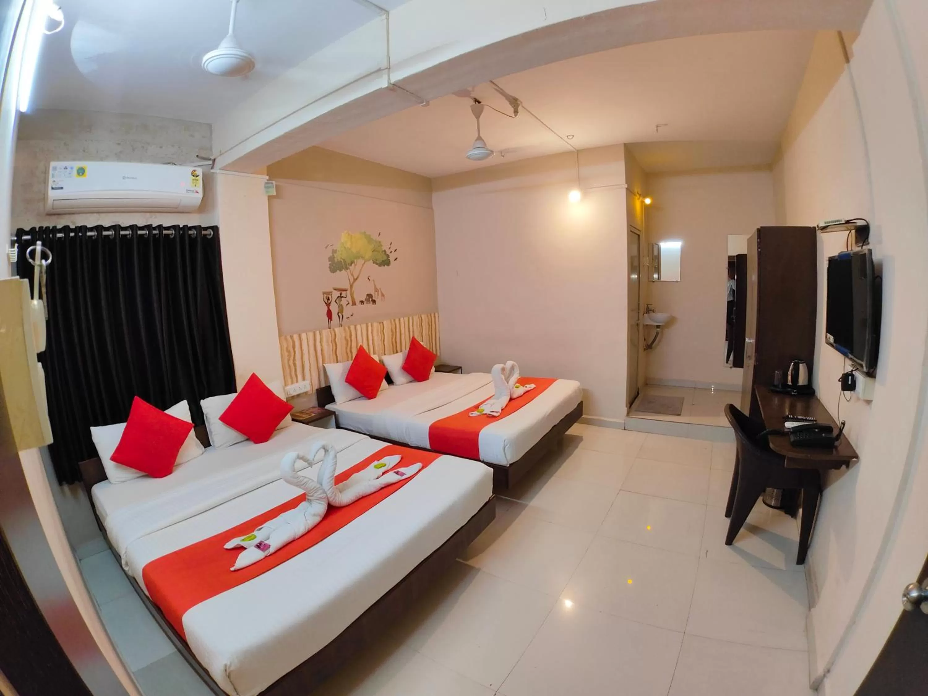 Deluxe Double Room - single occupancy in Hotel Nawanagar Residency