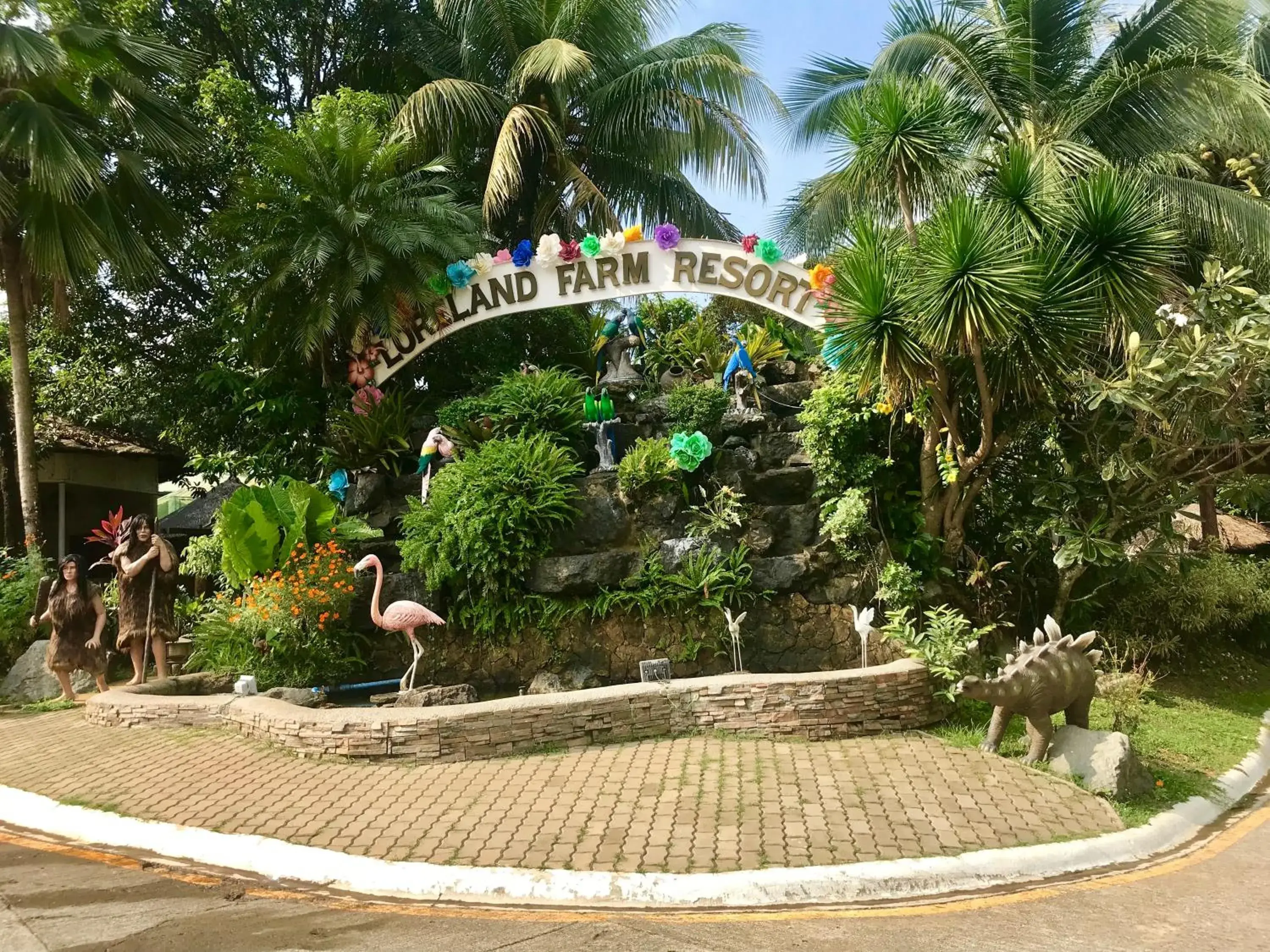 Loreland Farm Resort Loreland Farm Resort