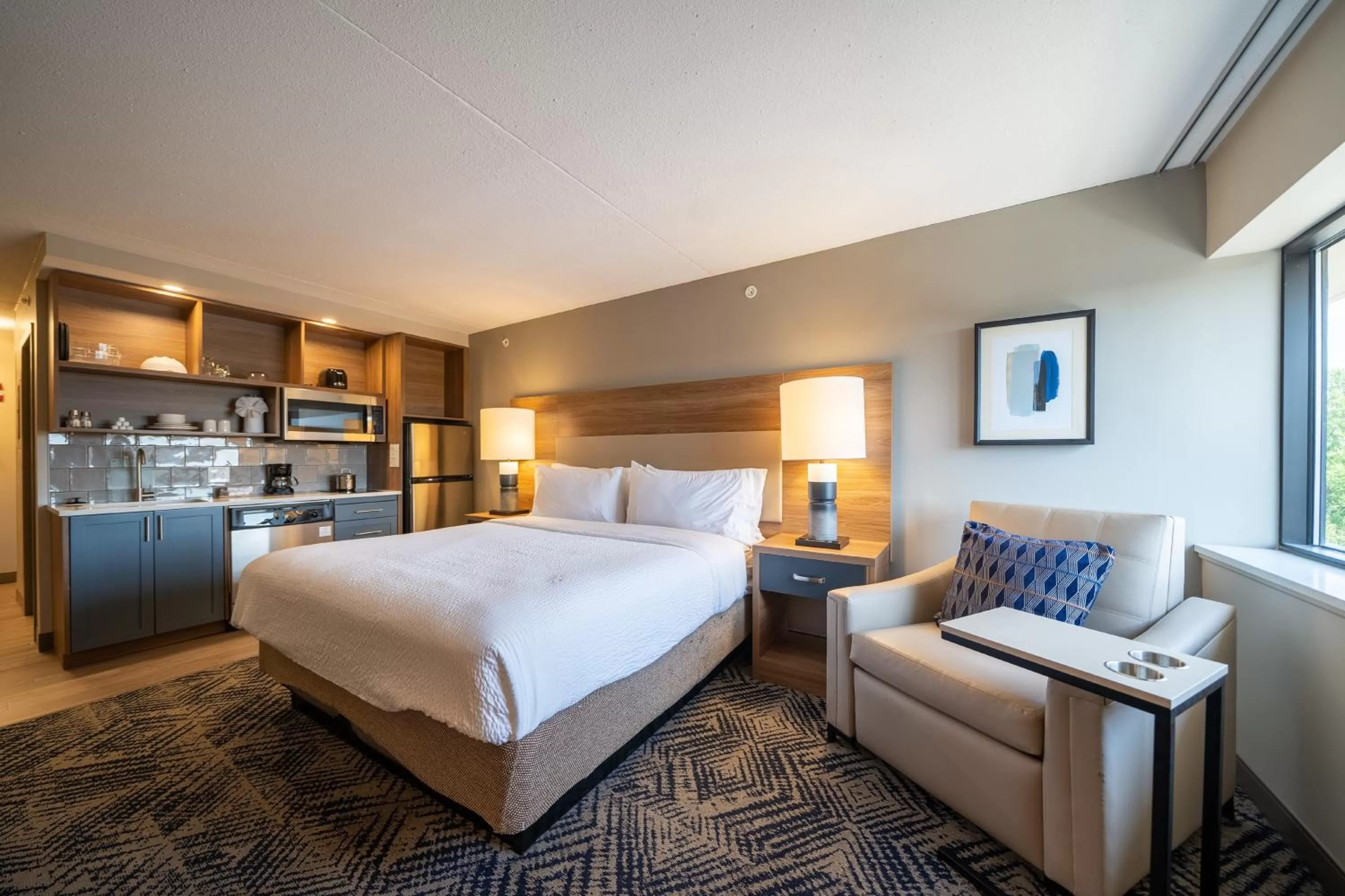 King Room - Mobility Access Tub/Non-Smoking in Candlewood Suites - Cleveland South - Independence by IHG