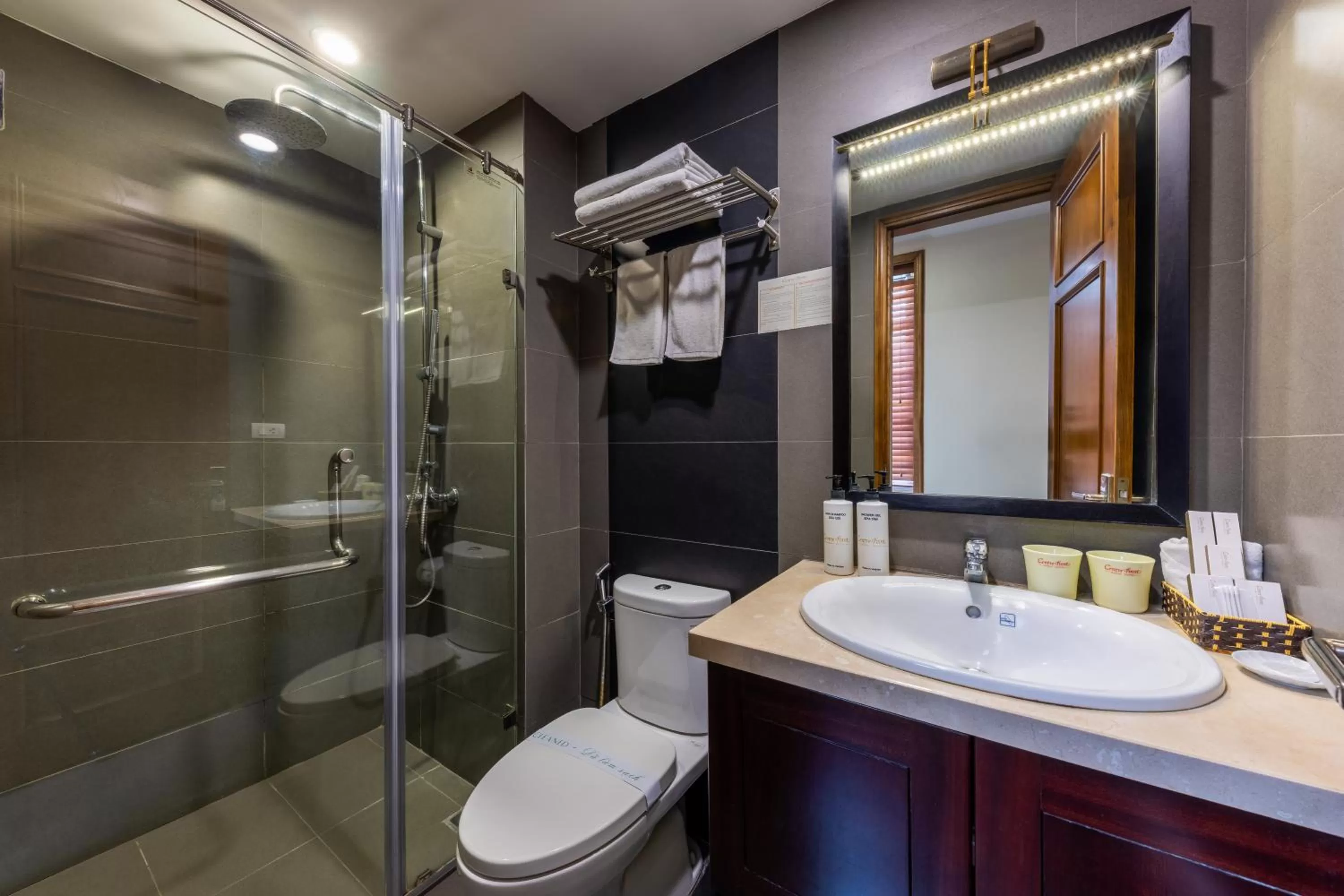 Deluxe Triple Room in Centre Point Hanoi Hotel