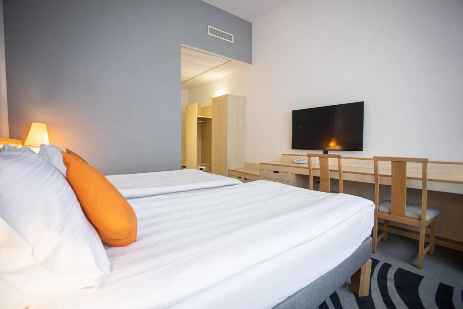 Standard Twin Room - single occupancy in Mövenpick Hotel Budapest Centre