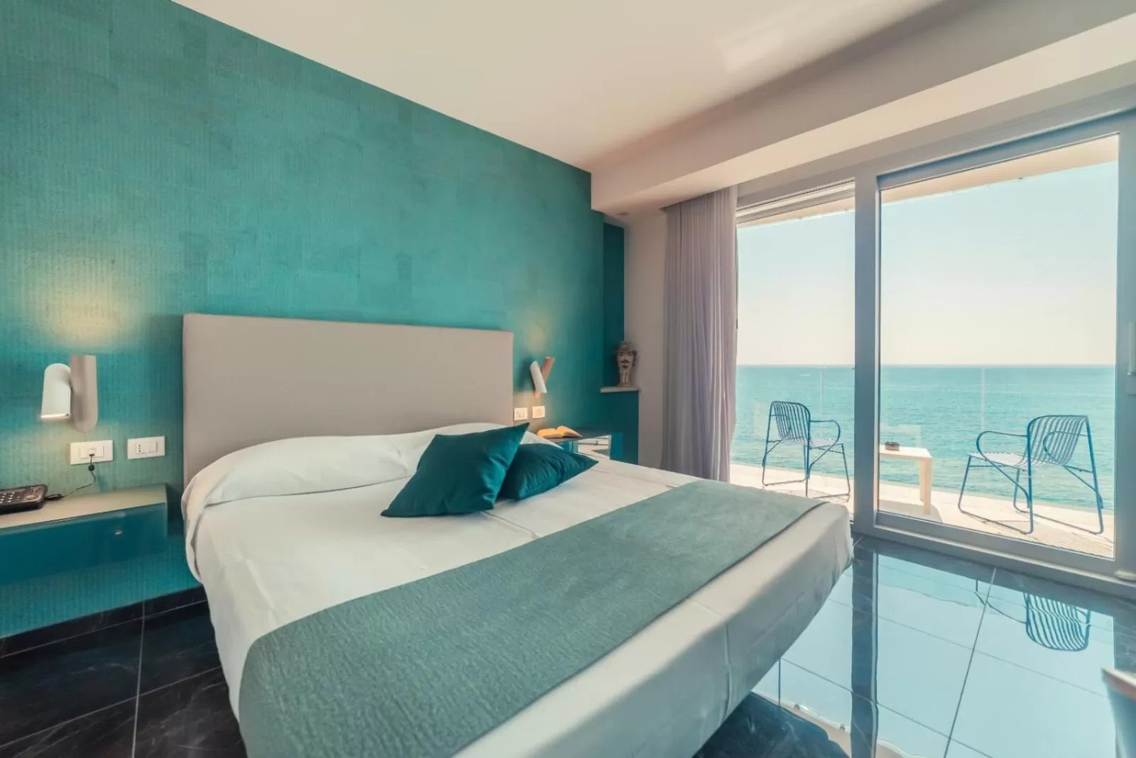 Executive Double Room with Sea View in Nautilus Hotel