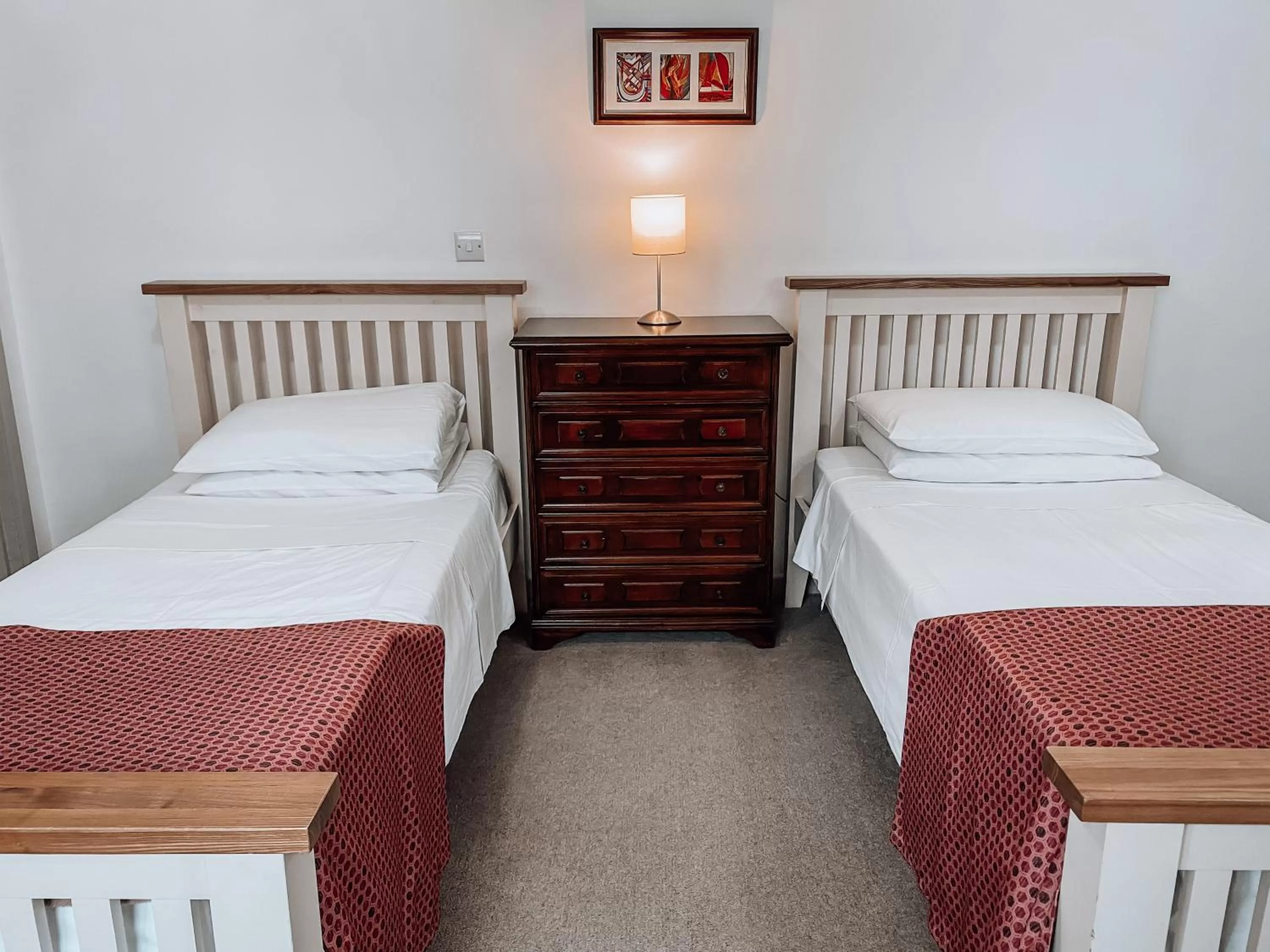 Superior Twin Room in The Blenheim Buttery