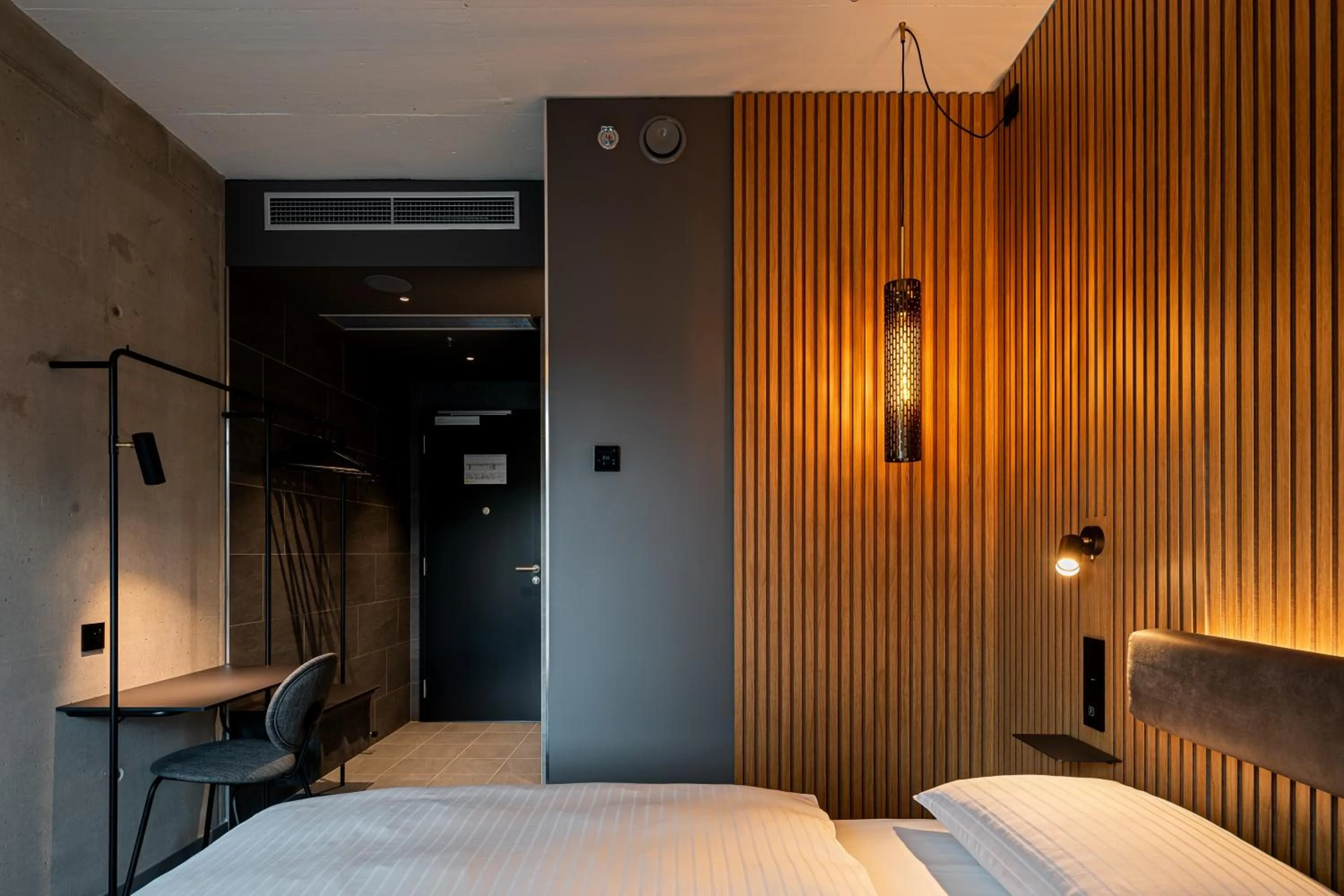 Twin Room - Disability Access in Zleep Hotel Prague