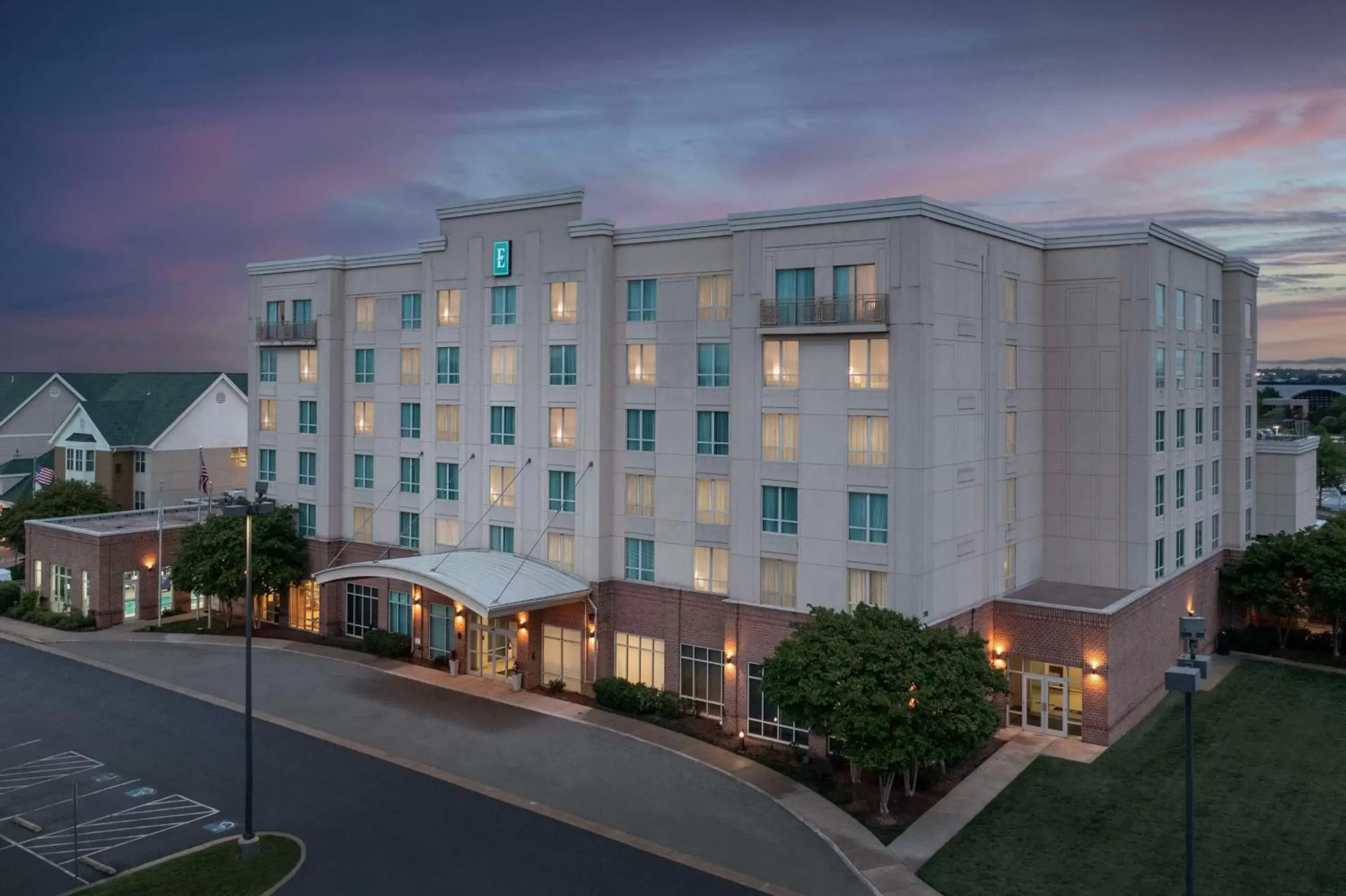 Embassy Suites by Hilton Dulles North Loudoun Embassy Suites by Hilton Dulles North Loudoun