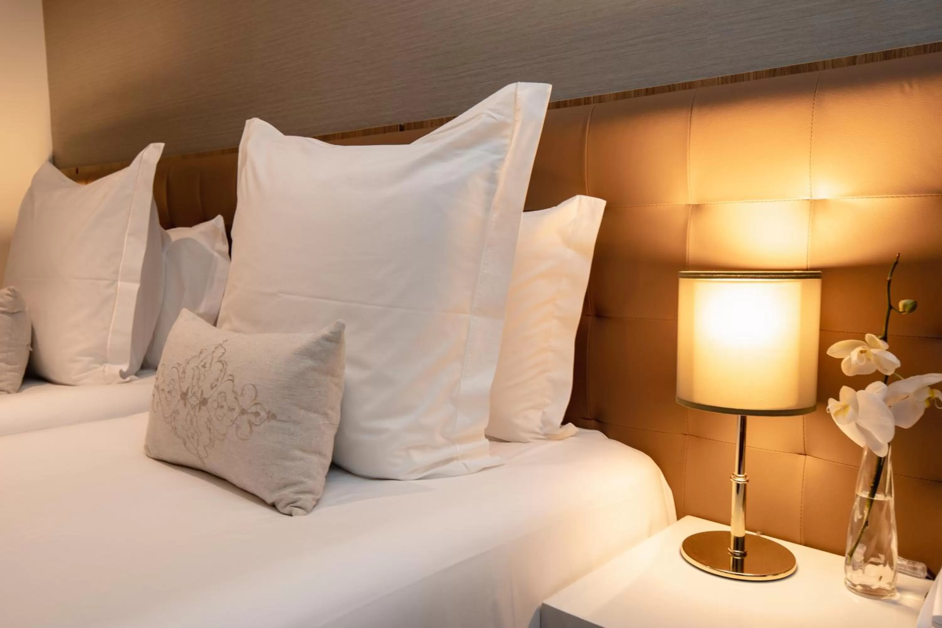 Family Room with Shared Bathroom in Sanma Hotel