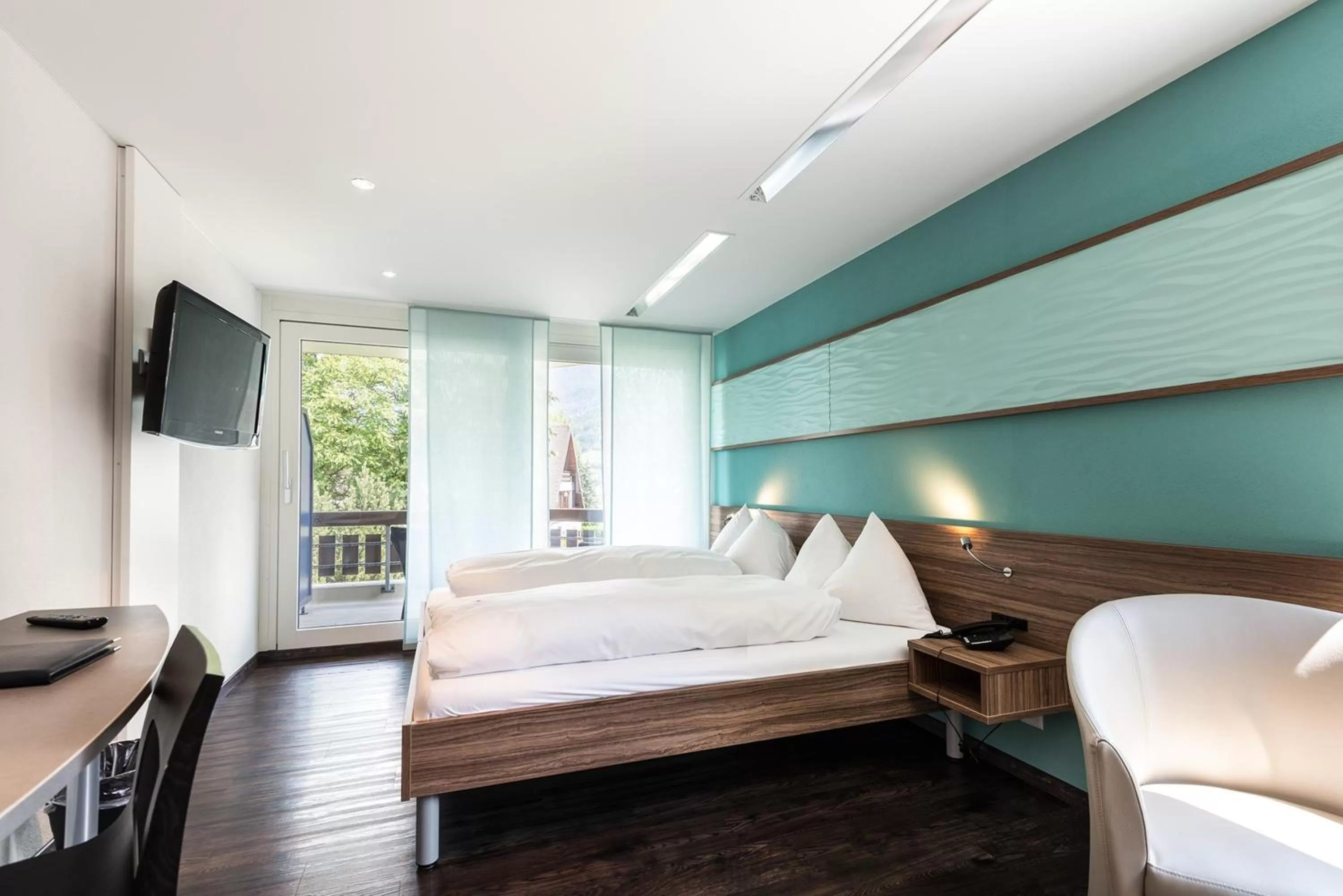 Standard Quadruple Room in Superior Hotel Nidwaldnerhof