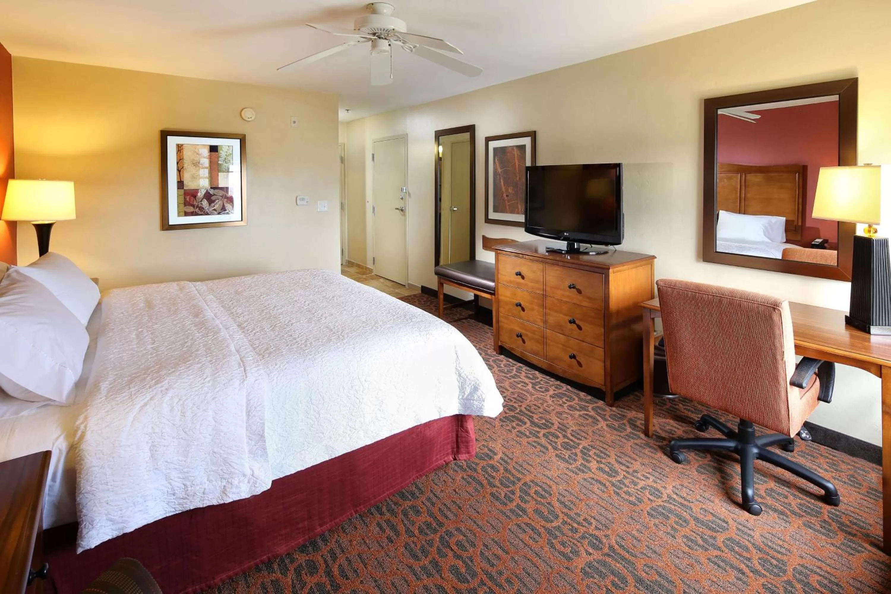 King Room with King Bed - Non-Smoking in Hampton Inn & Suites Tucson Mall