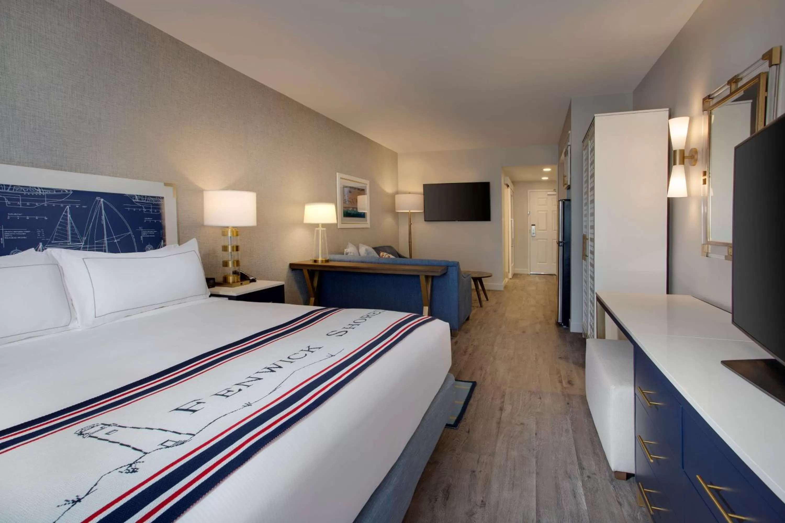 Junior King Suite with Kitchenette - Hearing Accessible in Fenwick Shores, Tapestry Collection by Hilton