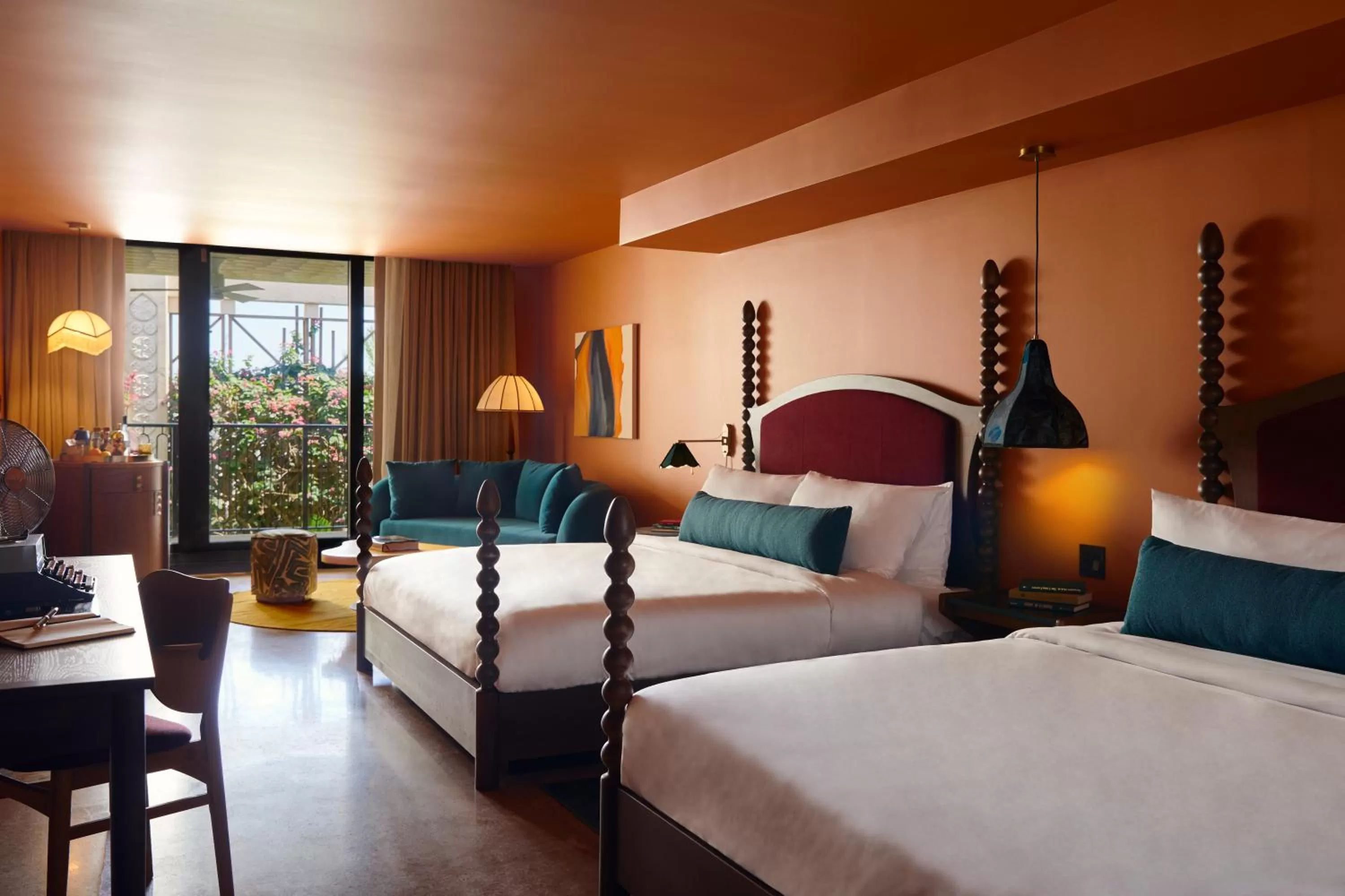 Deluxe Double King Room in Mayfair House Hotel & Garden