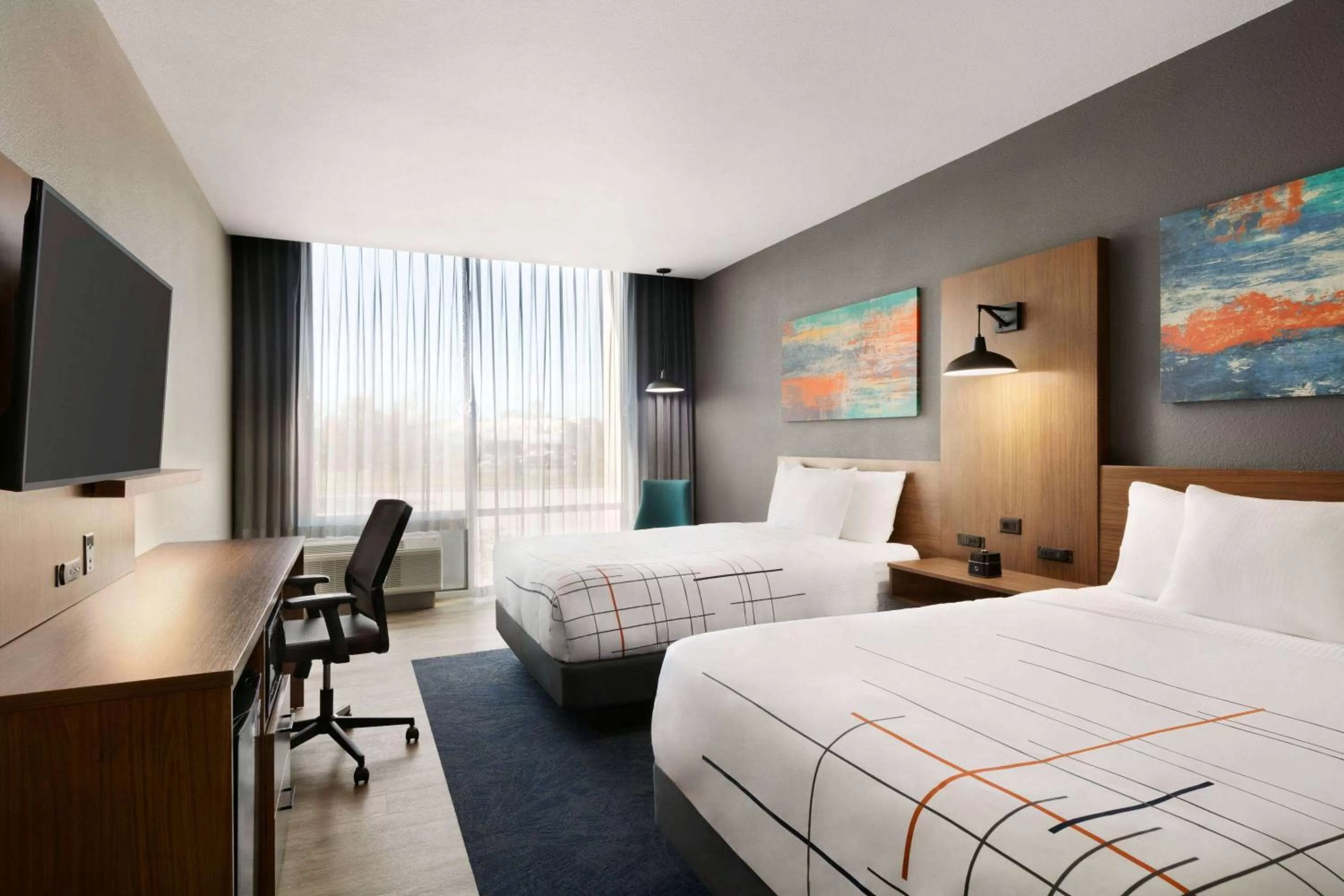 2 Queen Bed, Mobility/Hearing Accessible Room, Tub w/ Grab Bars, Non-Smoking in La Quinta Inn & Suites by Wyndham College Station North