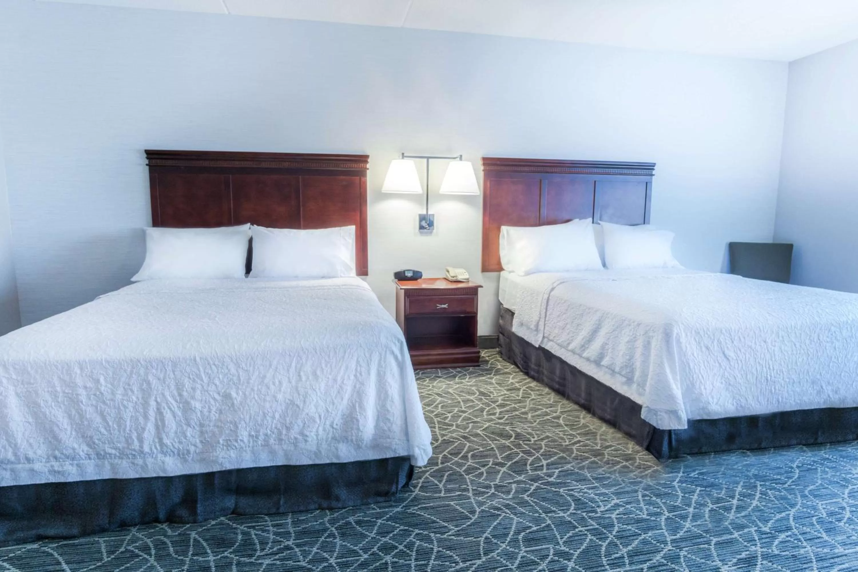 Queen Room with Two Queen Beds - Mobility and Hearing Access/Non-Smoking in Hampton Inn & Suites Berkshires-Lenox
