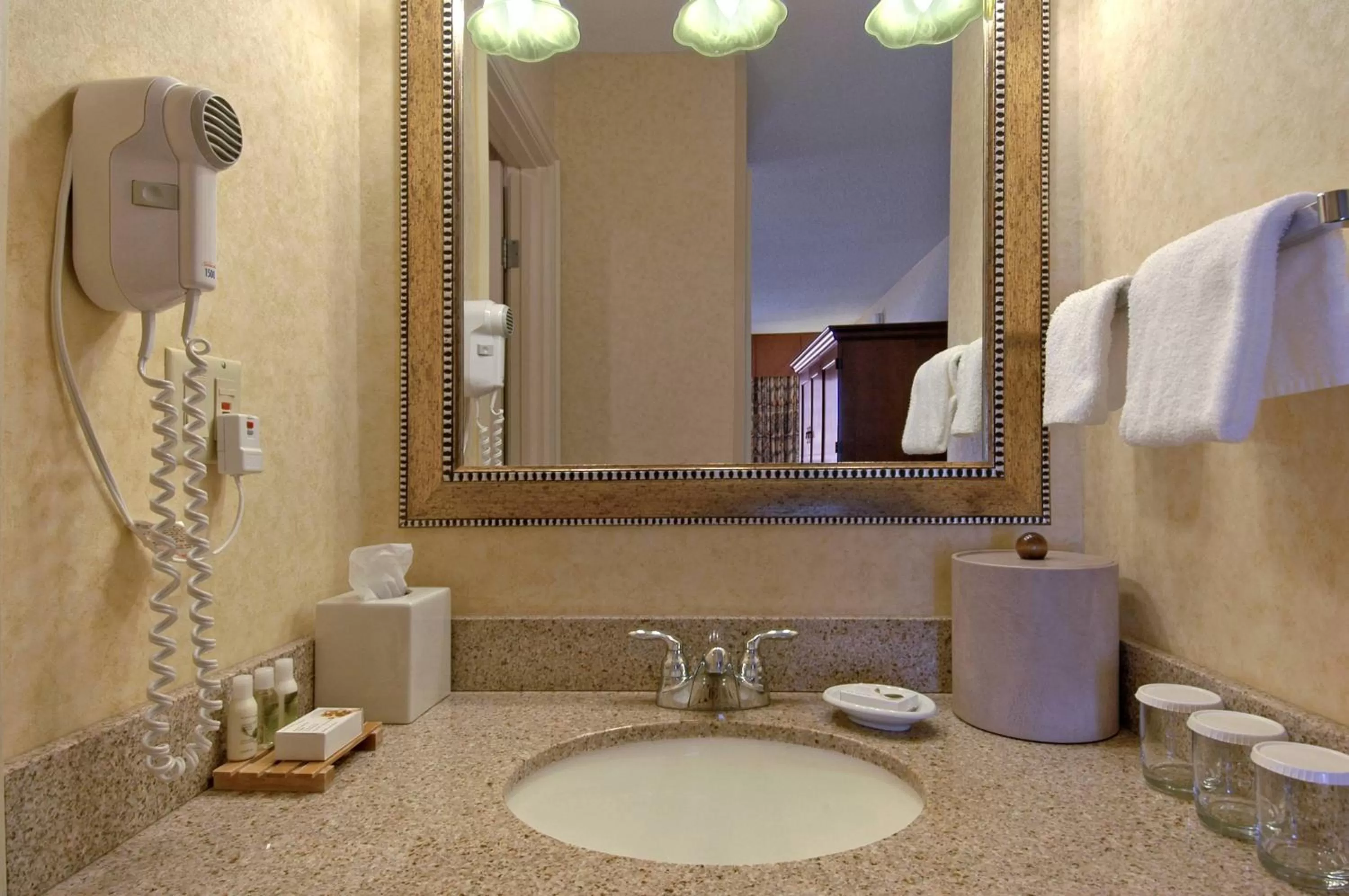 King Room in Red Lion Hotel Pendleton