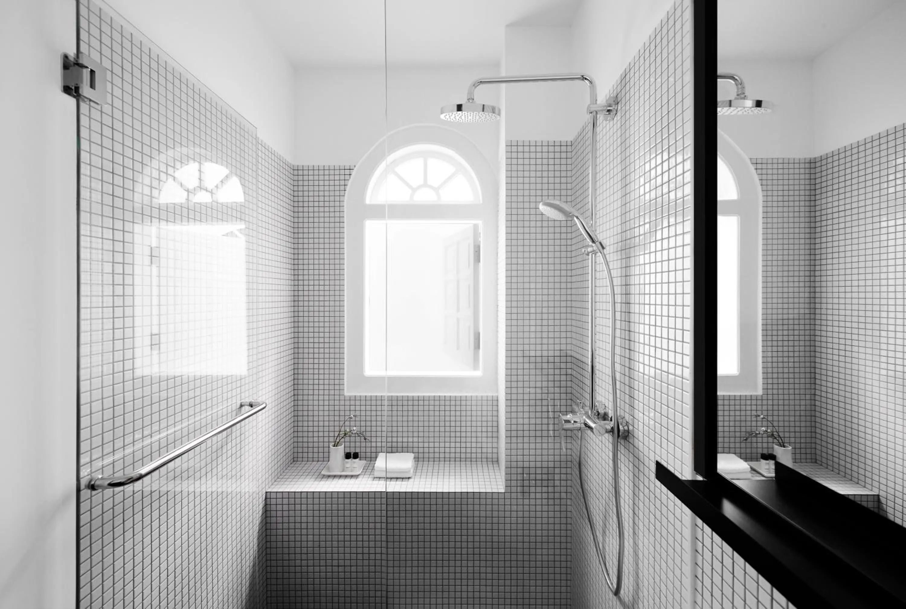 Family Room in Hotel Mono