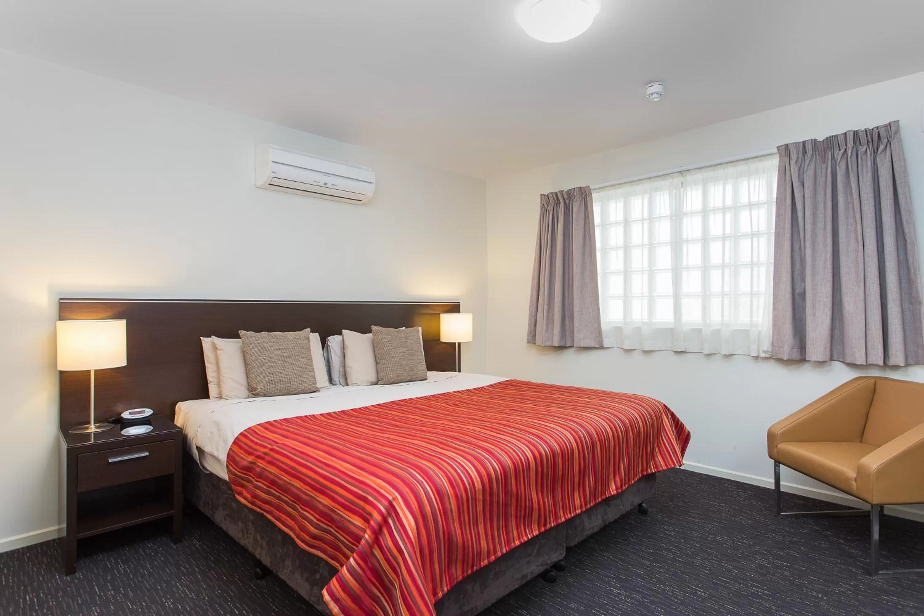 Standard One-Bedroom Apartment in Bay View Villas