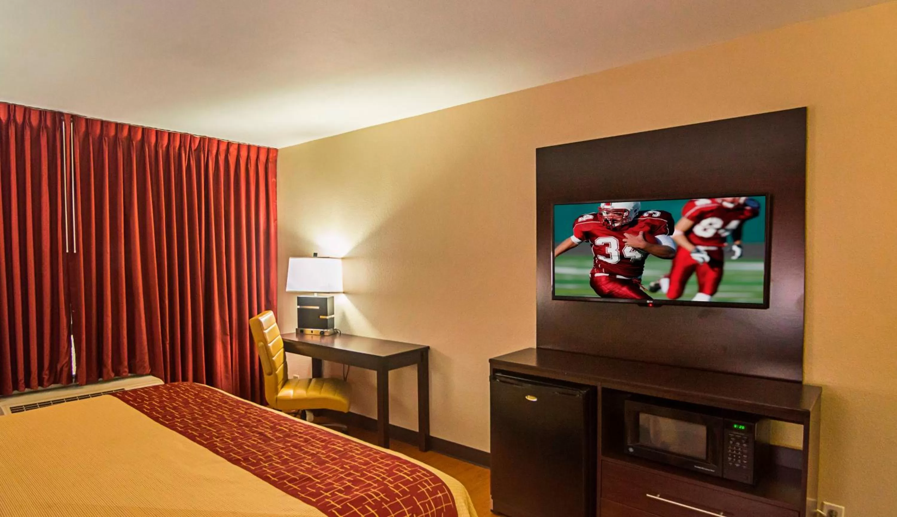  Suite King Bed - Non-Smoking in Red Roof Inn & Conference Center Lubbock