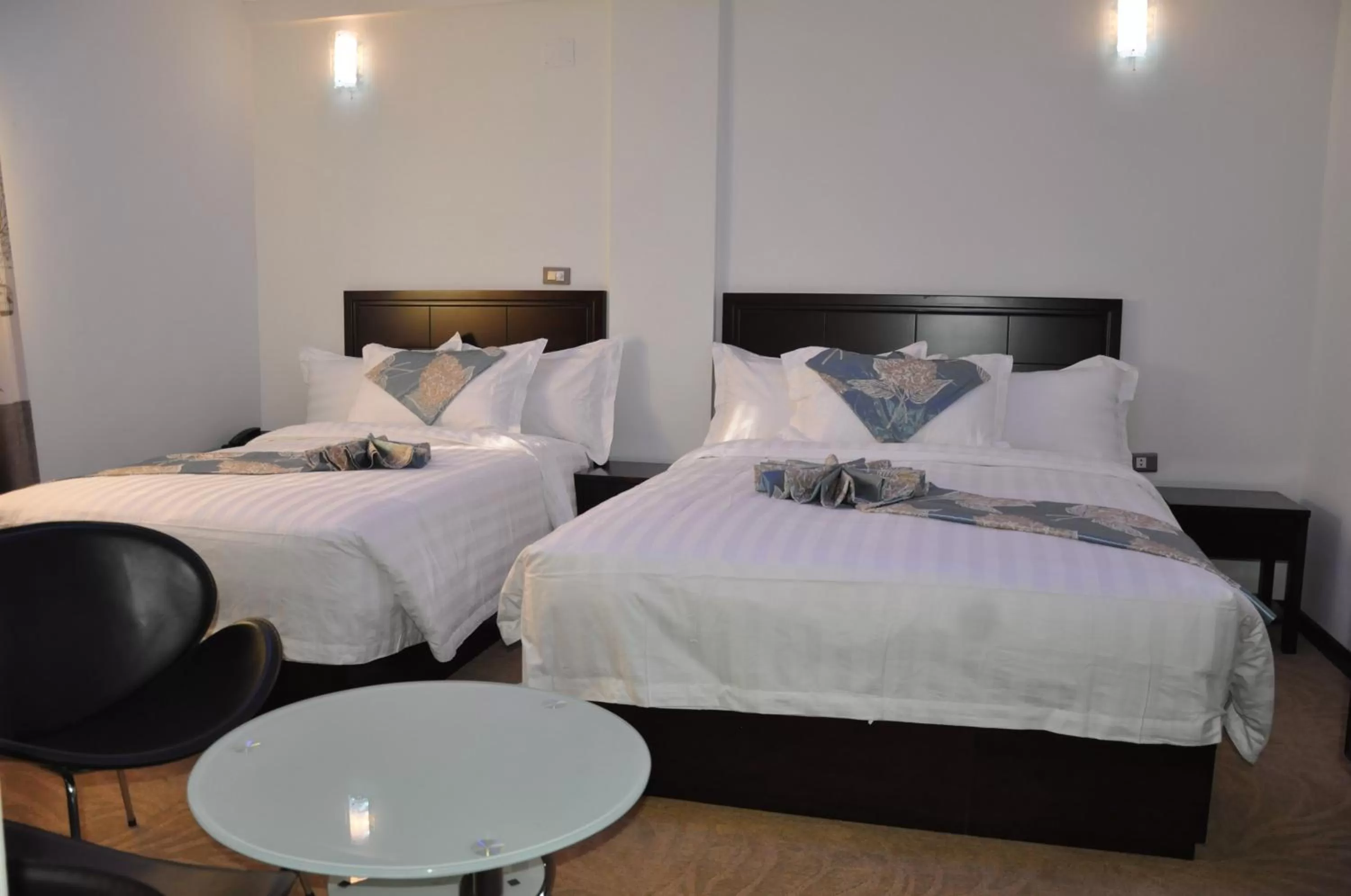 Twin Room in North Addis Hotel