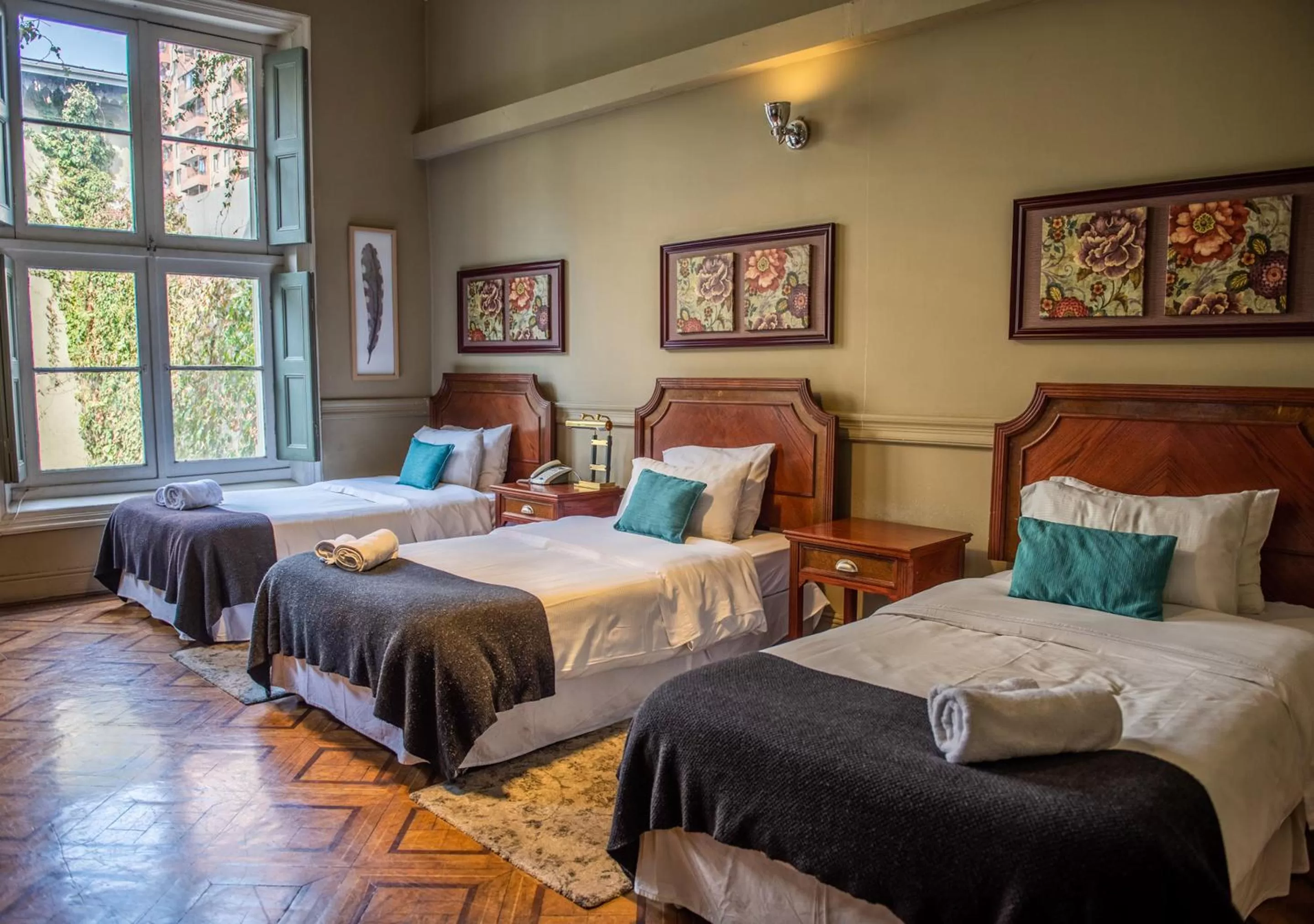 Triple Room in Hotel Casa Zañartu