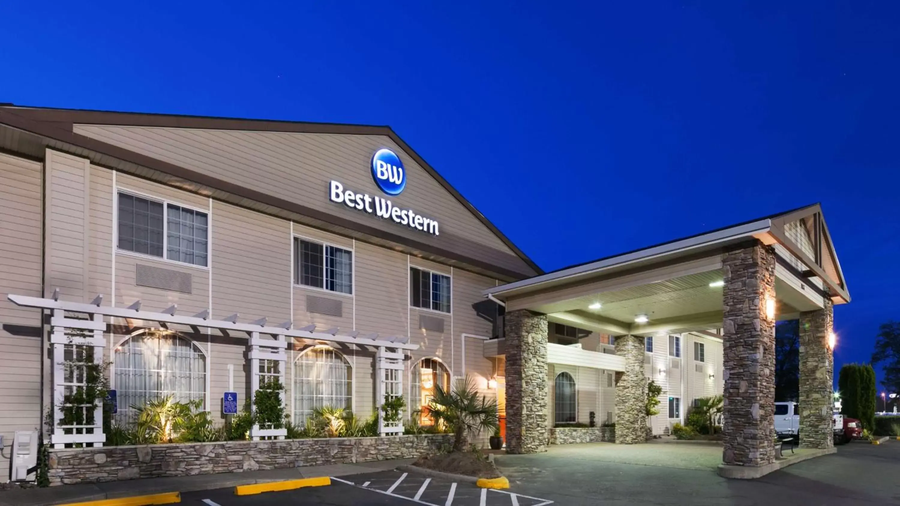 Best Western University Inn and Suites Best Western University Inn and Suites