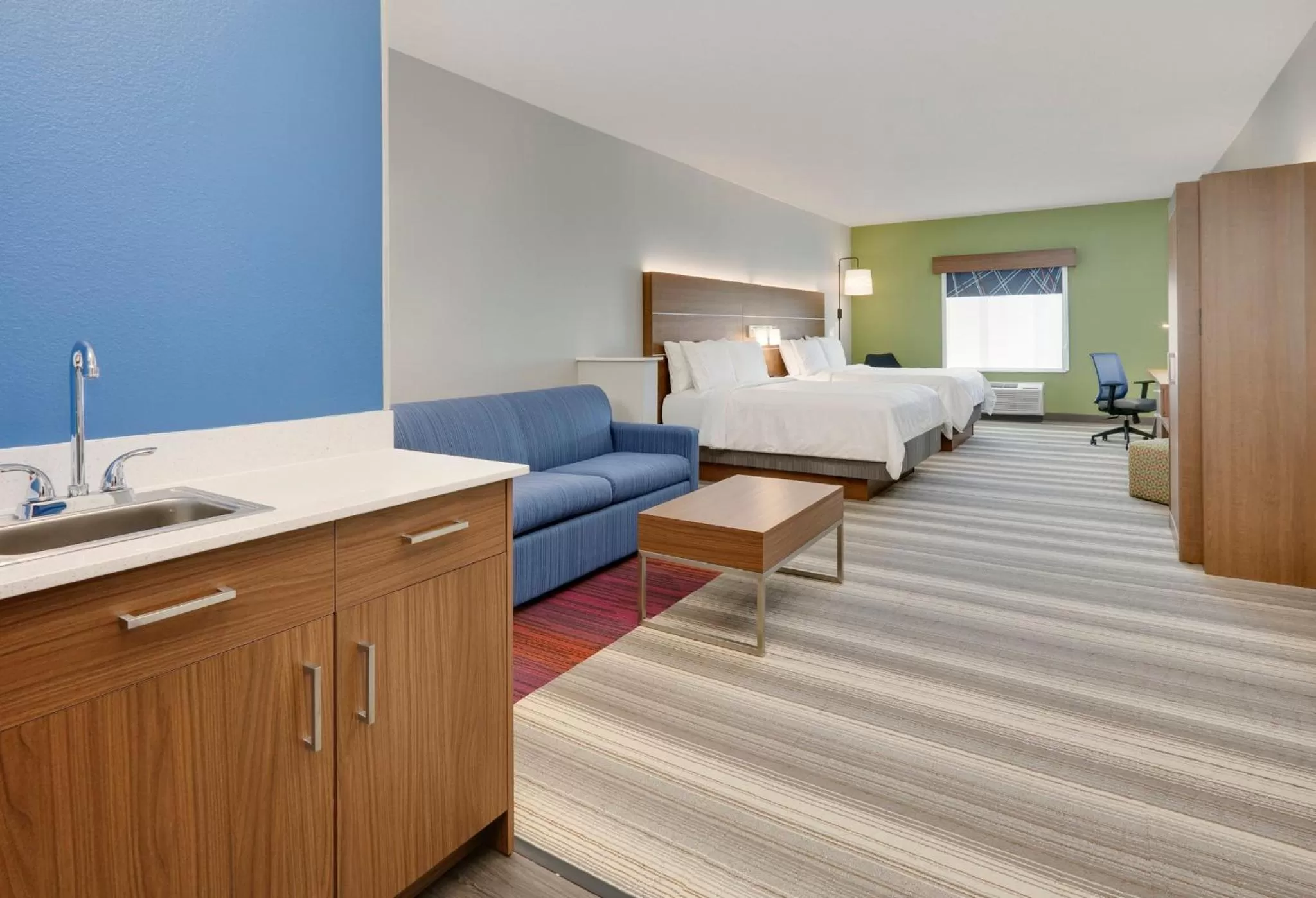 Holiday Inn Express & Suites - Denton North by IHG