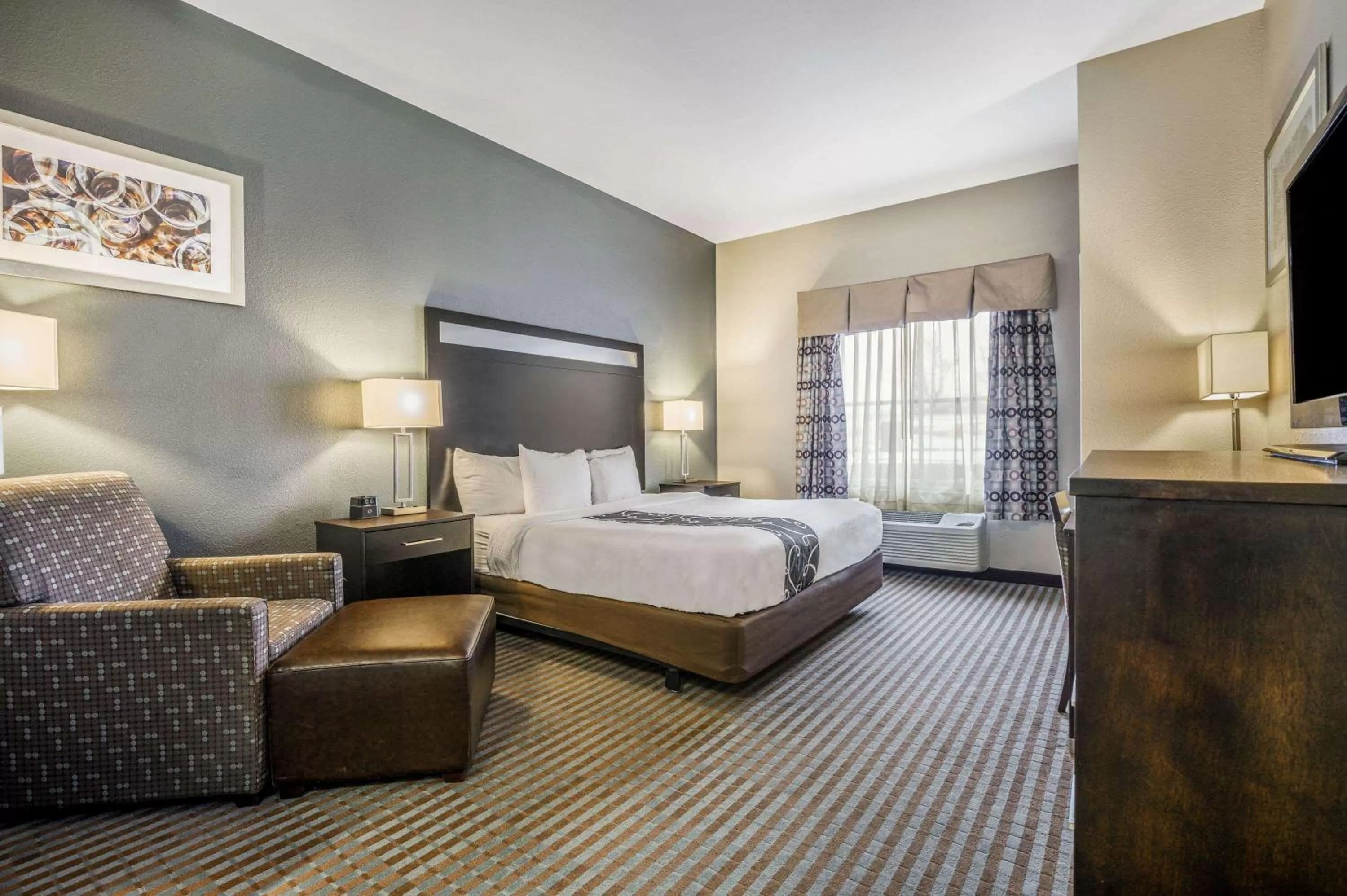 Deluxe King Room - Mobility Access/Non-Smoking in La Quinta by Wyndham Glendive
