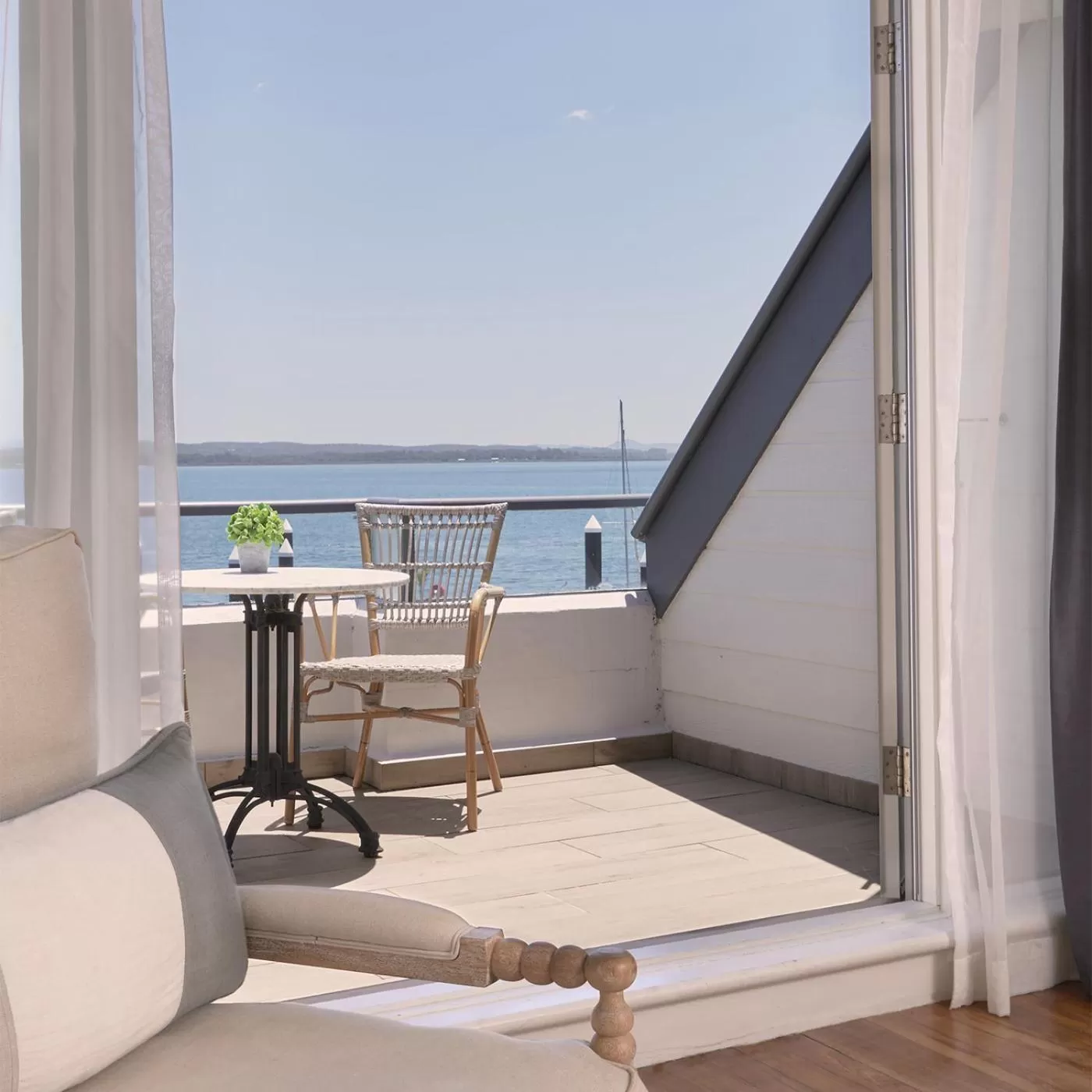 Loft Suite in Anchorage Port Stephens