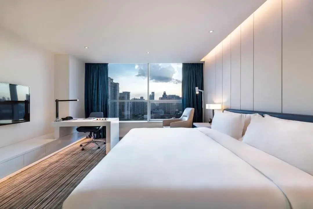 Grand Mercure Shanghai Century Park- Free Shuttle Bus to SNIEC Grand Mercure Shanghai Century Park- Free Shuttle Bus to SNIEC