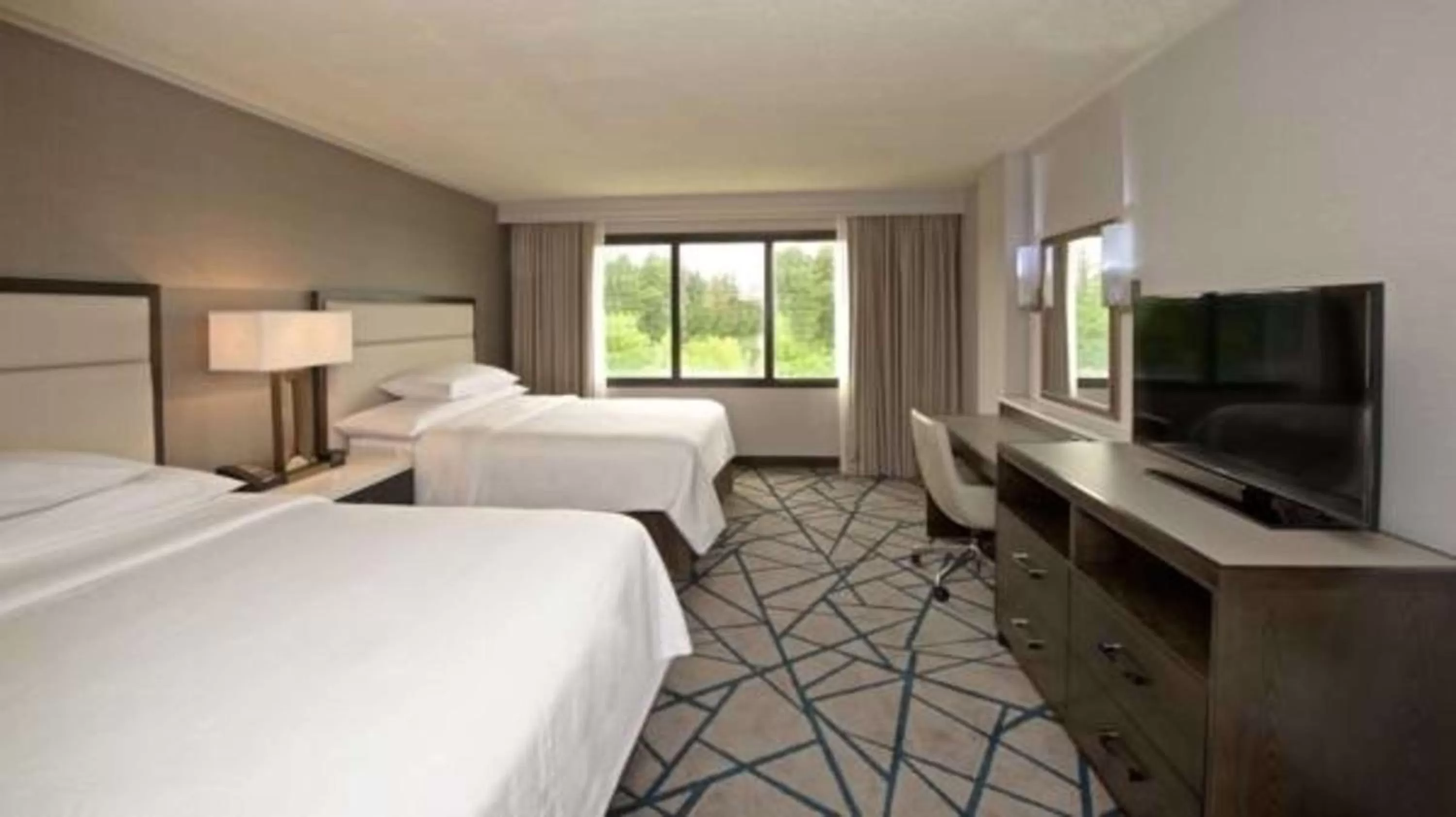Double Room with Two Double Beds in Embassy Suites by Hilton Portland Tigard
