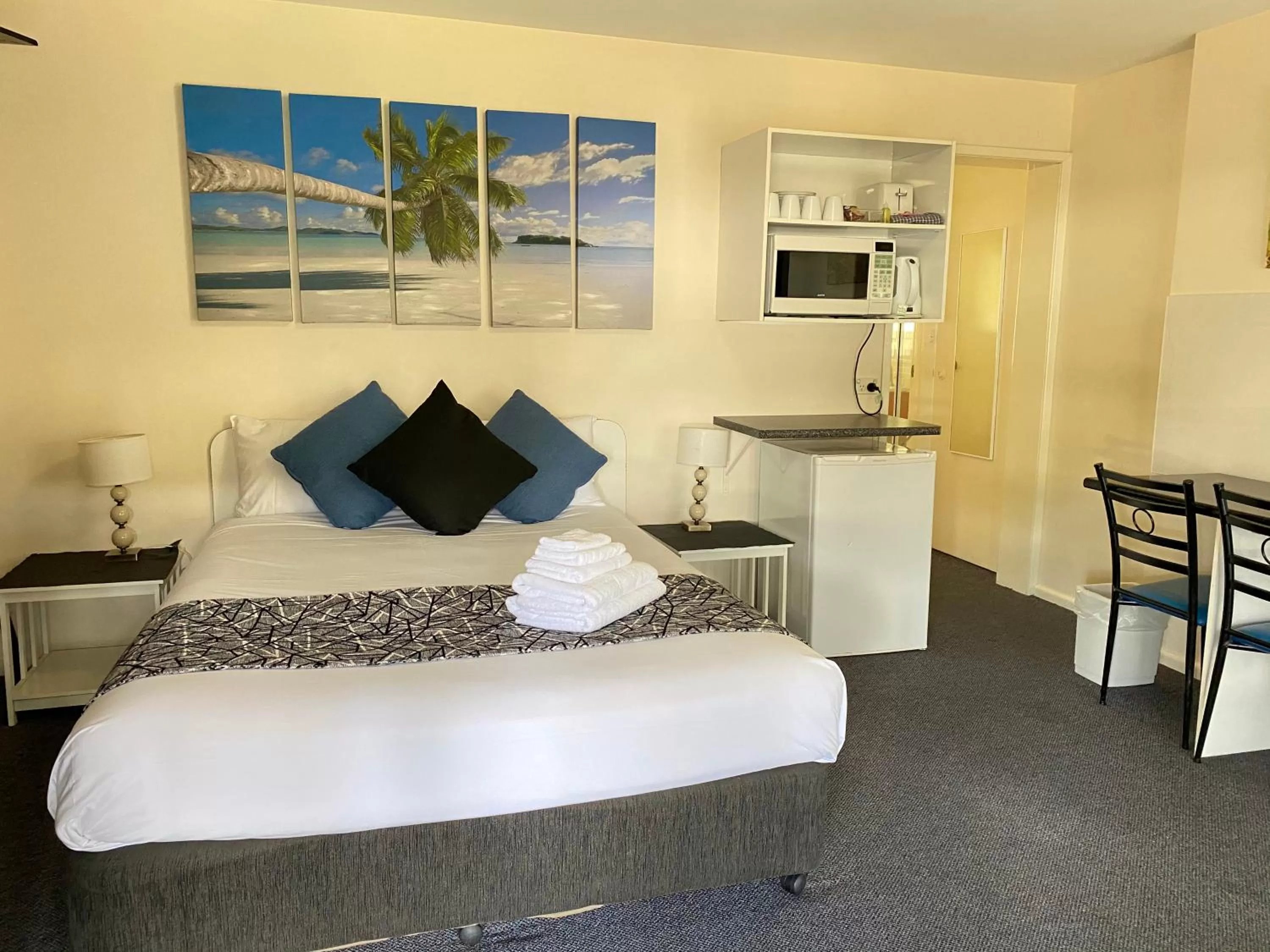 Two-Bedroom Family Room (2 Adults + 2 Children)-No Pets Allowed in Motel Kempsey