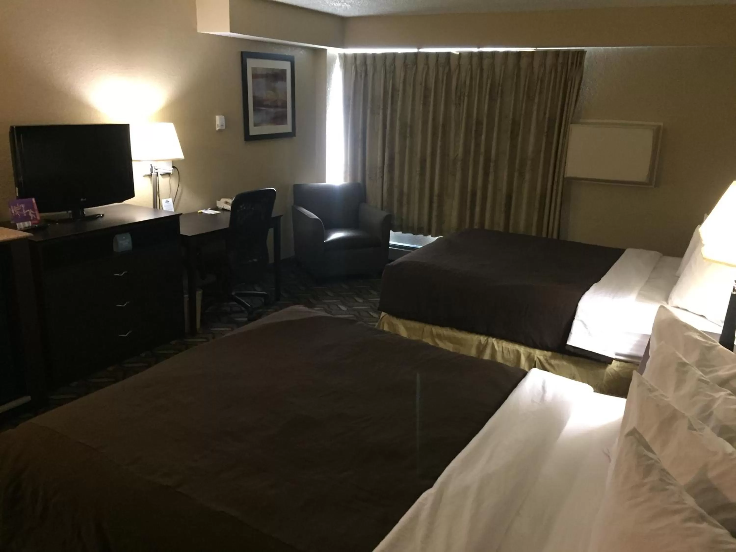 Deluxe Suite with Two Queen Beds - Non-Smoking in Days Inn by Wyndham Bismarck