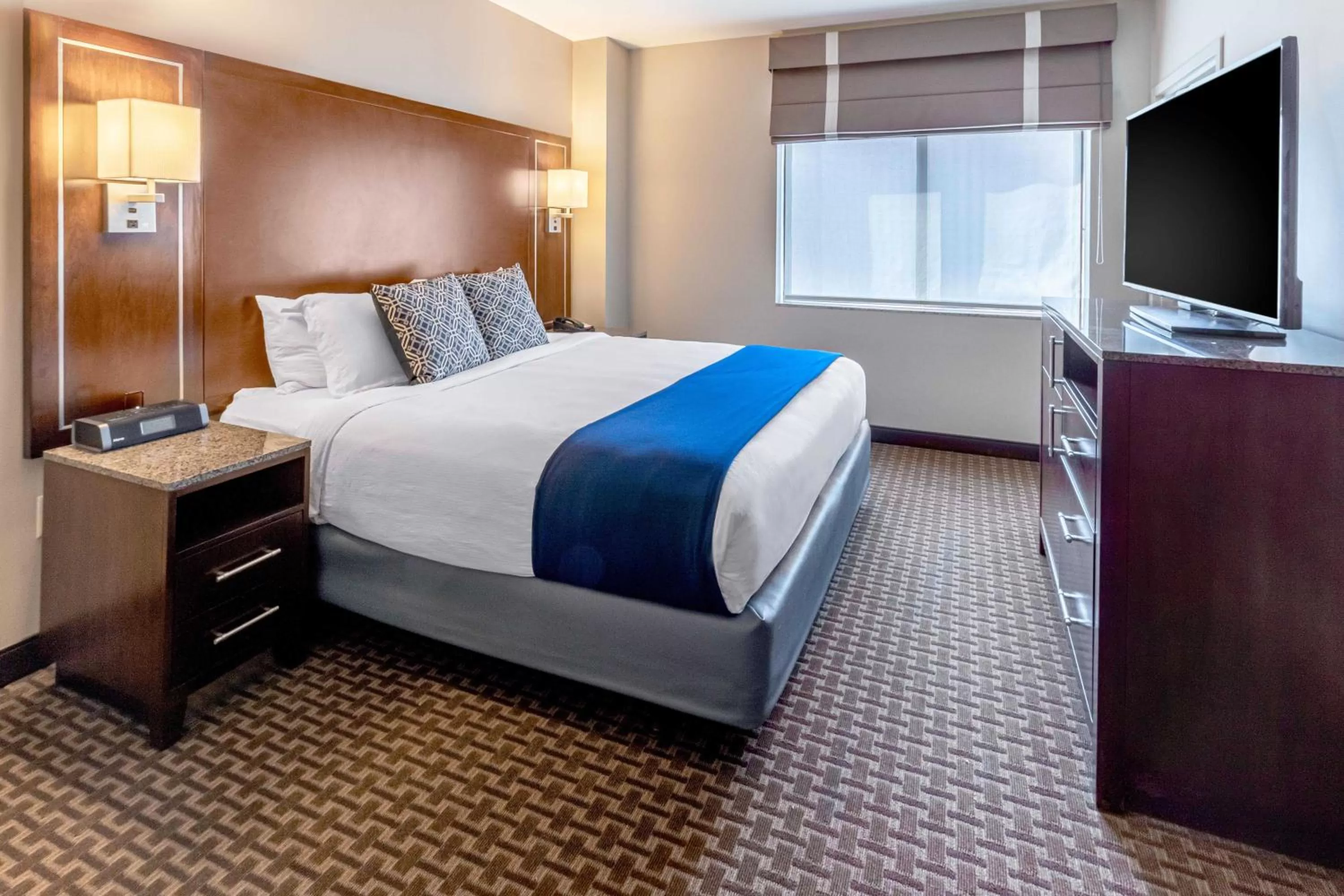 King Room in New Haven Hotel