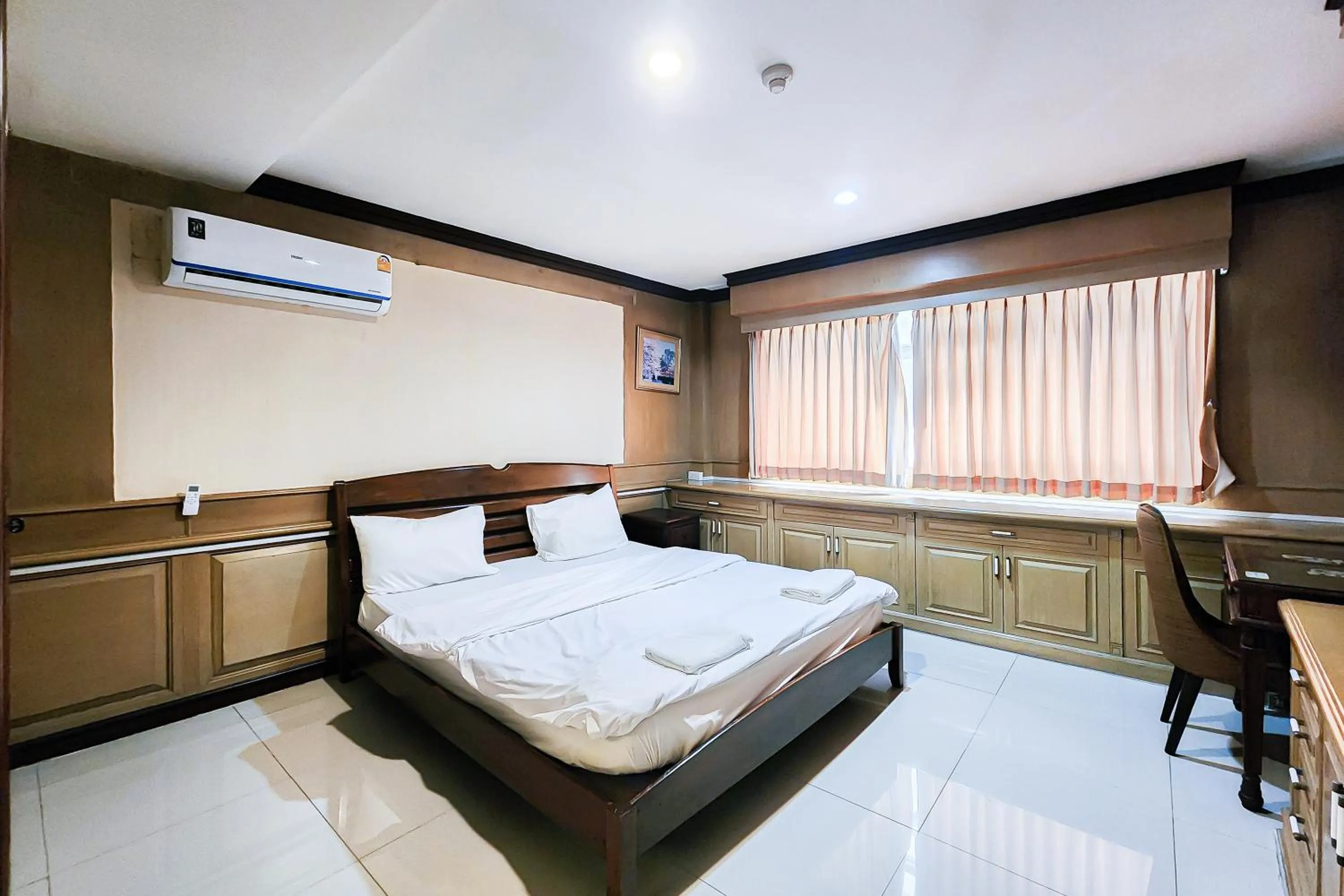 Three-Bedroom Suite in Cordia Residence Sathorn