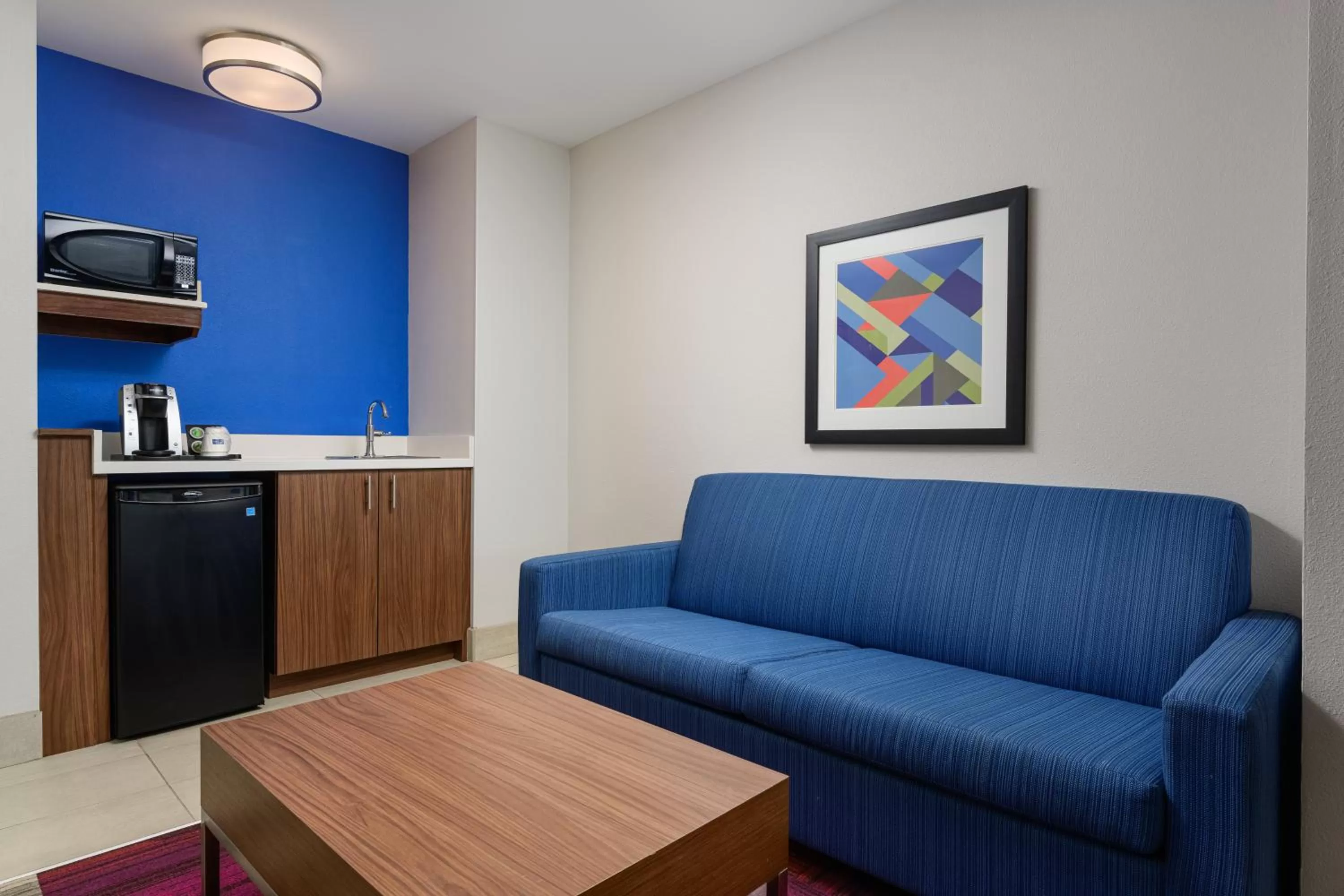 Suite with Two Queen Beds in Holiday Inn Express - Tullahoma by IHG