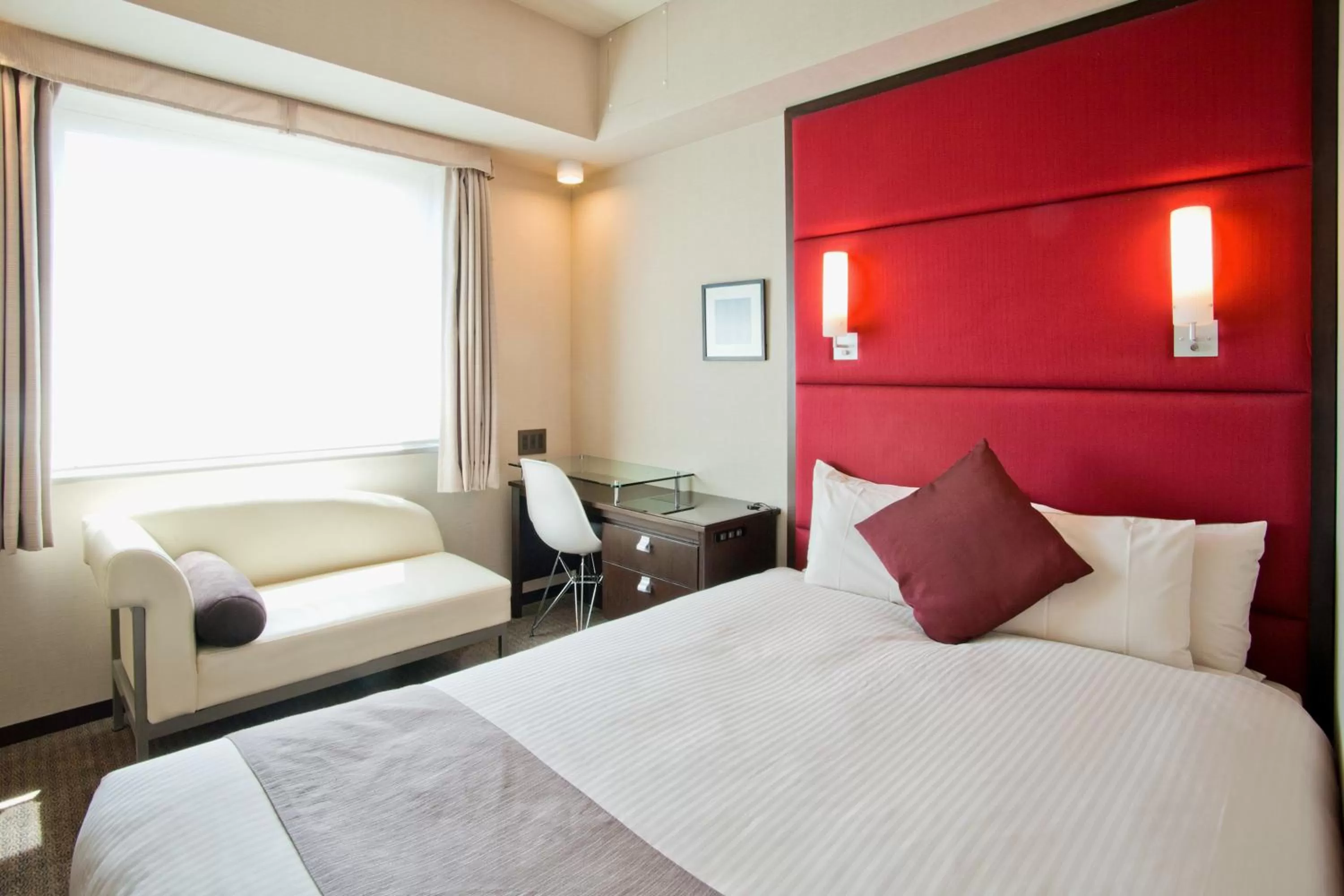 Deluxe Double Room in Citadines Central Shinjuku Tokyo