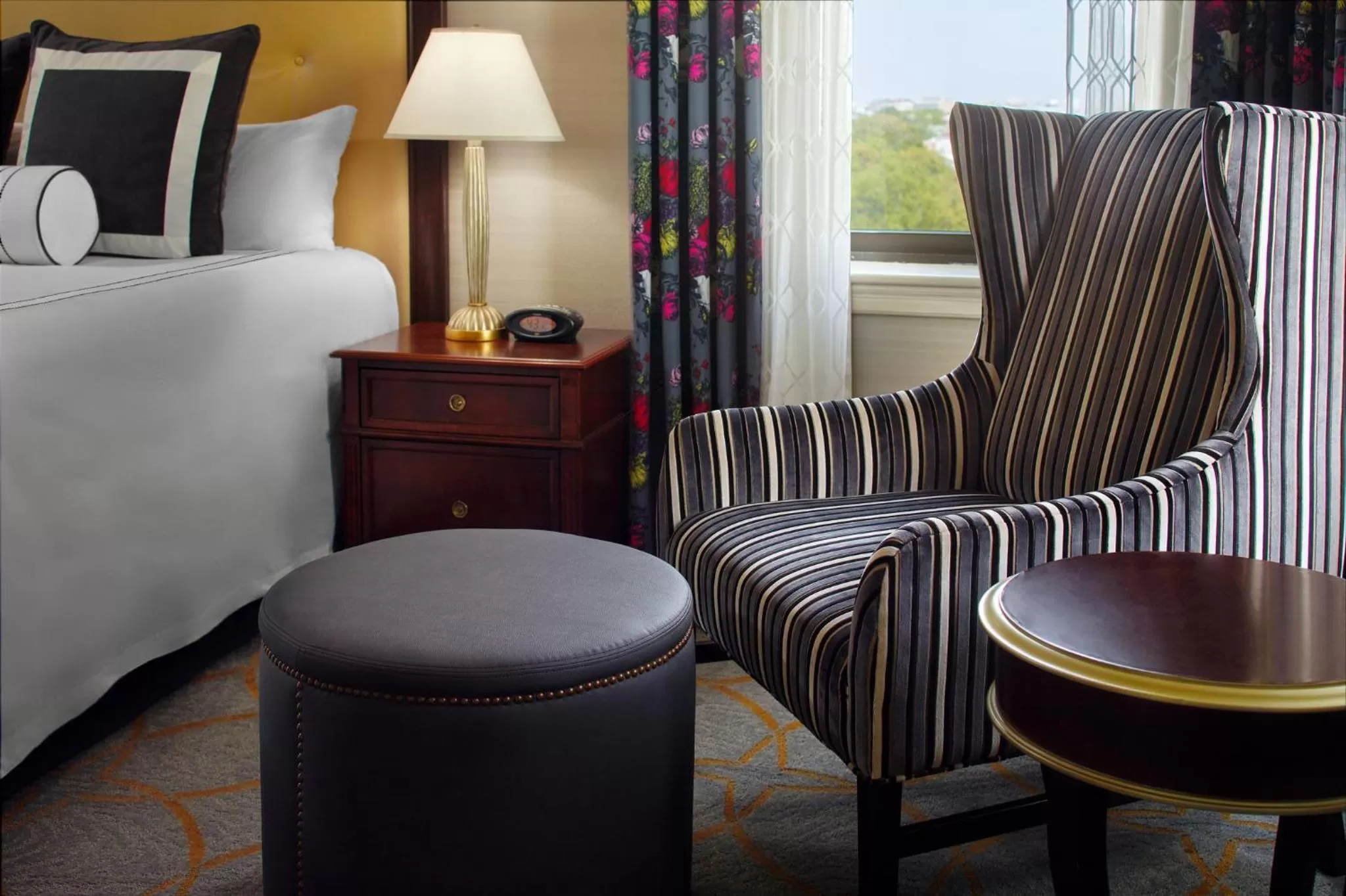 Premier Room - 1 King Bed in Omni Shoreham Hotel