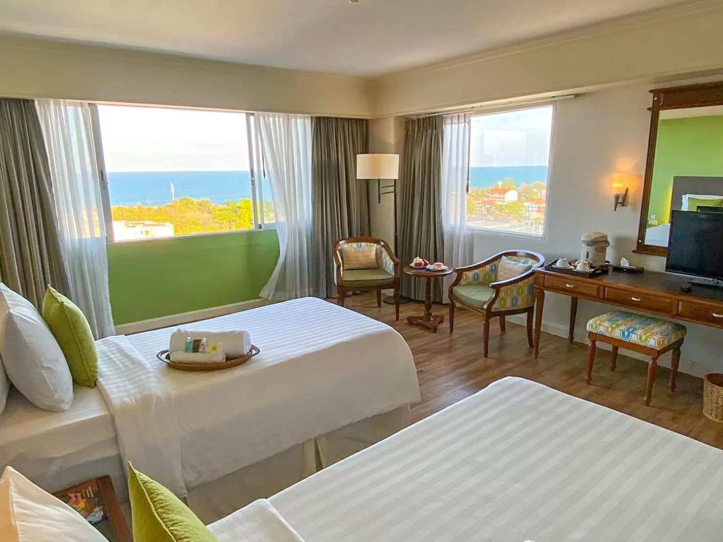 Deluxe Double or Twin Room in Hua Hin Grand Hotel and Plaza - SHA Extra Plus